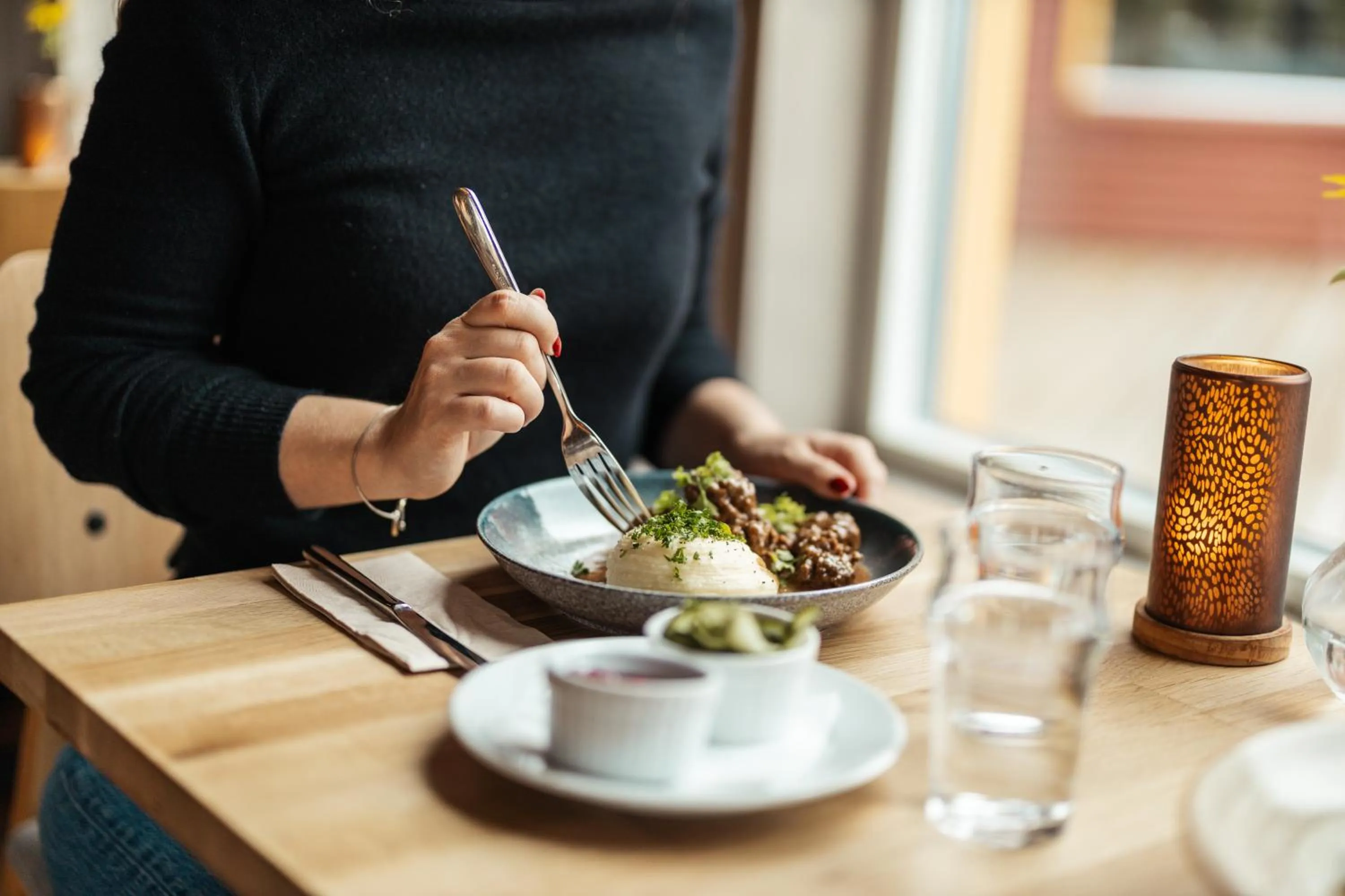 Restaurant/places to eat in Barken Lodge