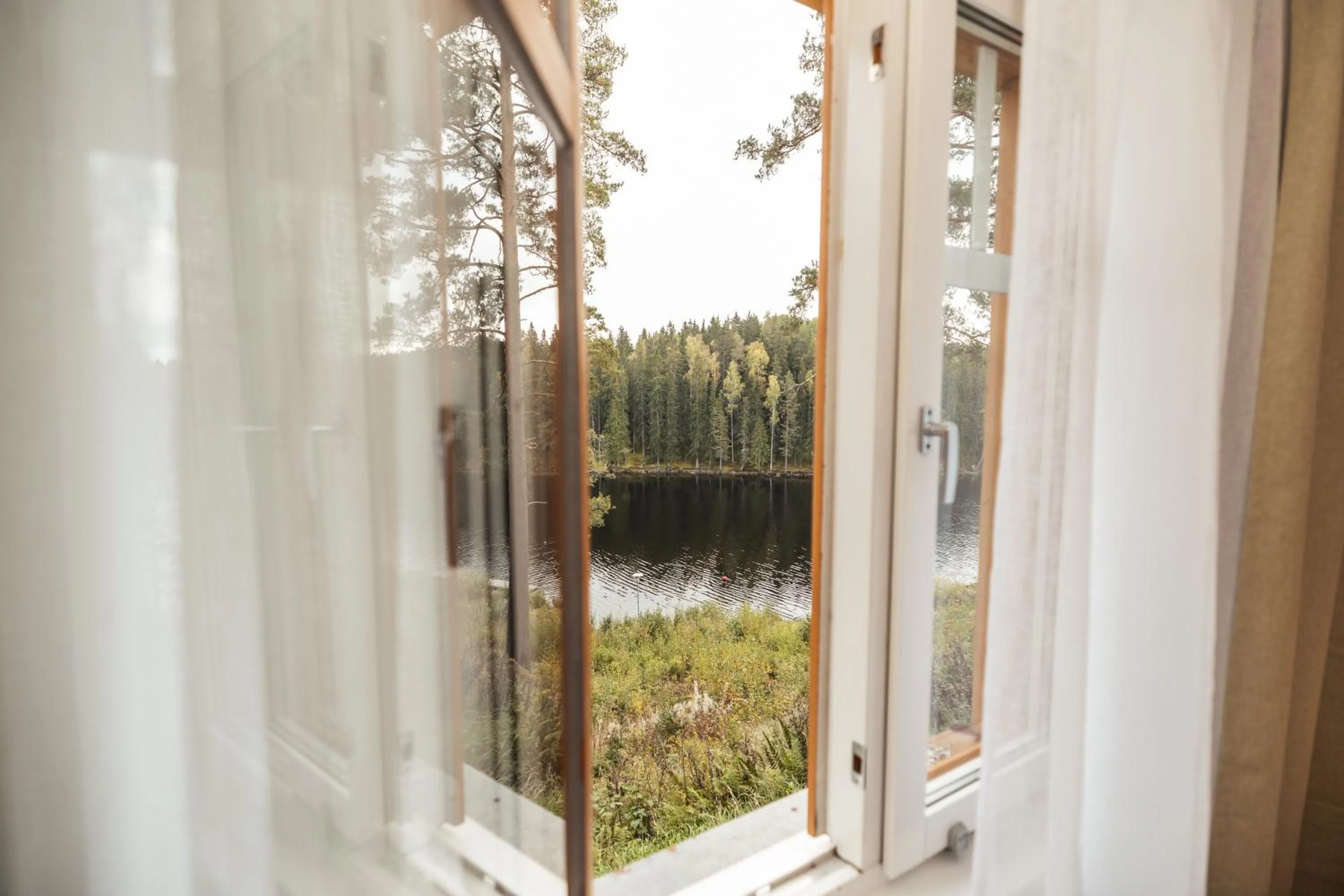 Garden view in Barken Lodge