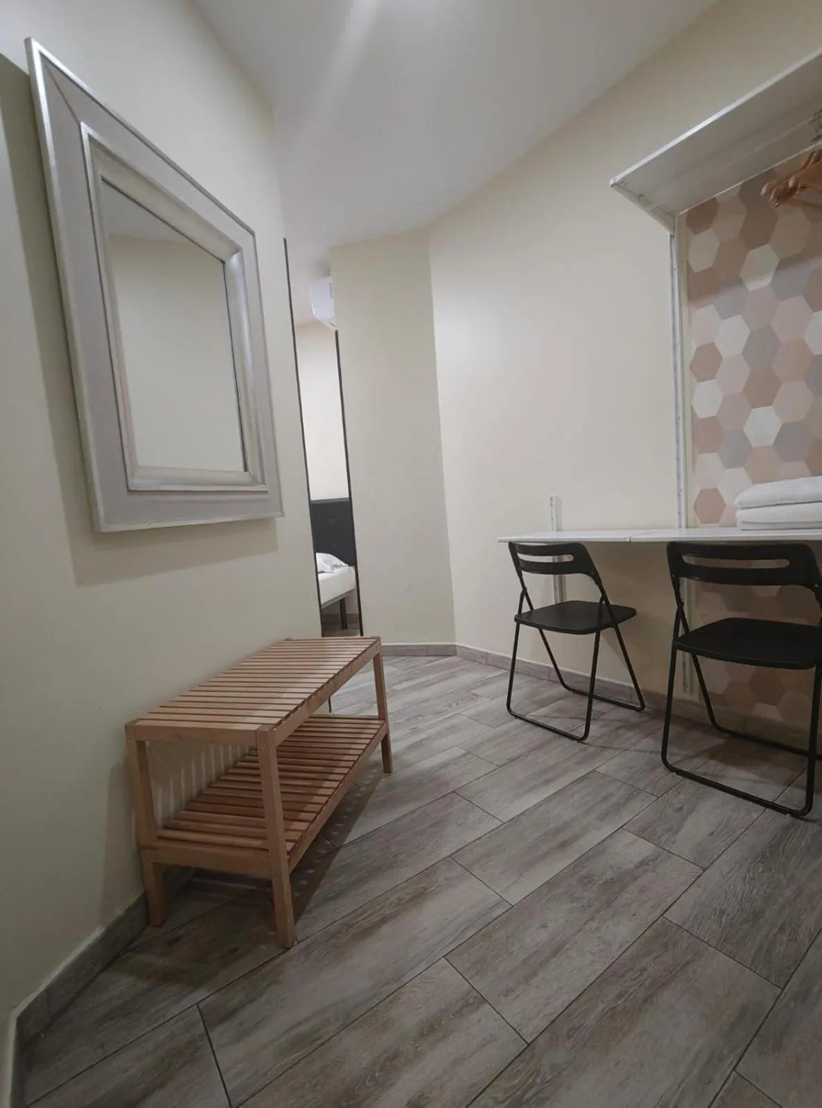 Bedroom in JQC Rooms