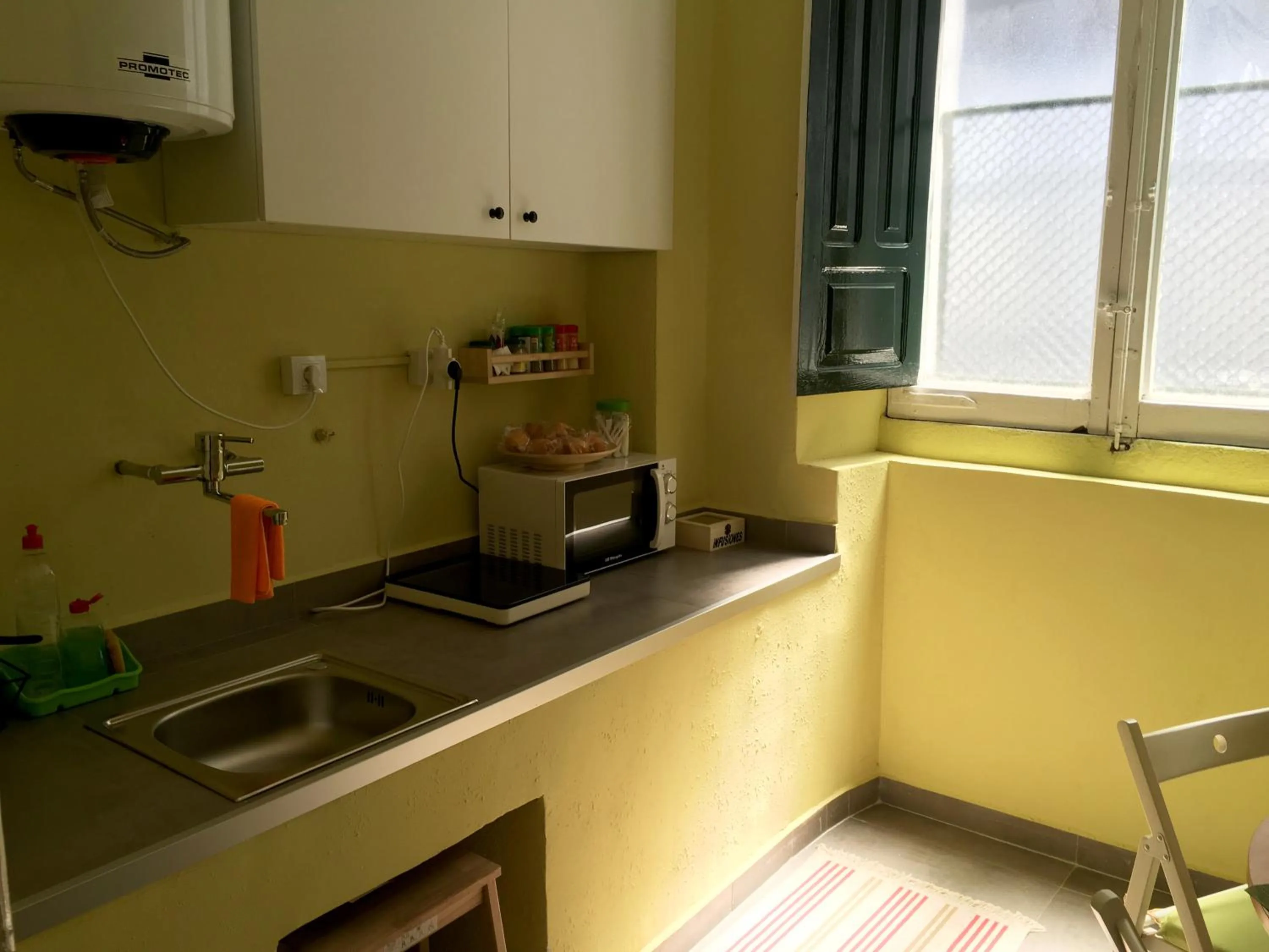 Coffee/tea facilities in Albergue San Lázaro