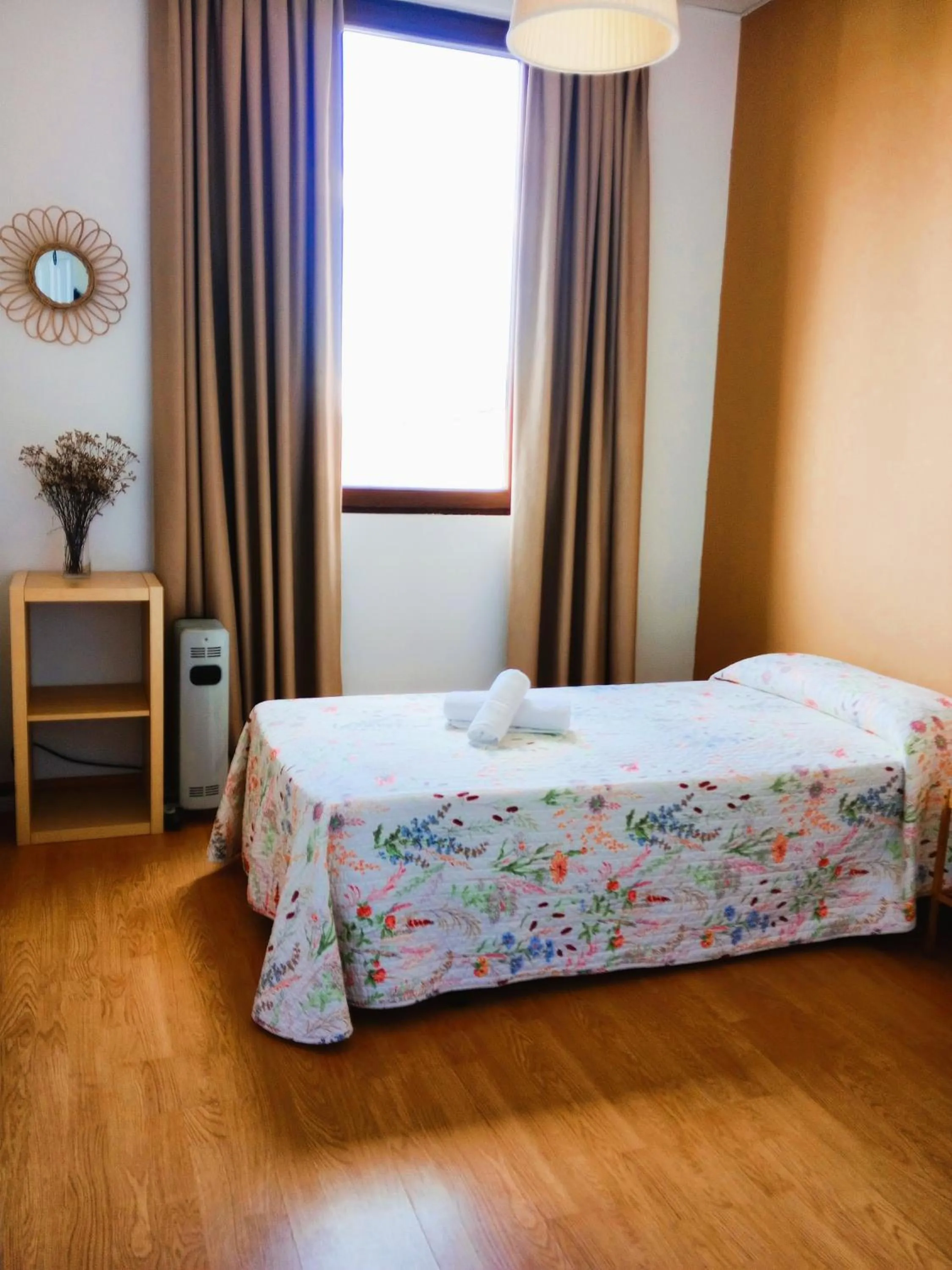 Bed in Albergue San Lázaro