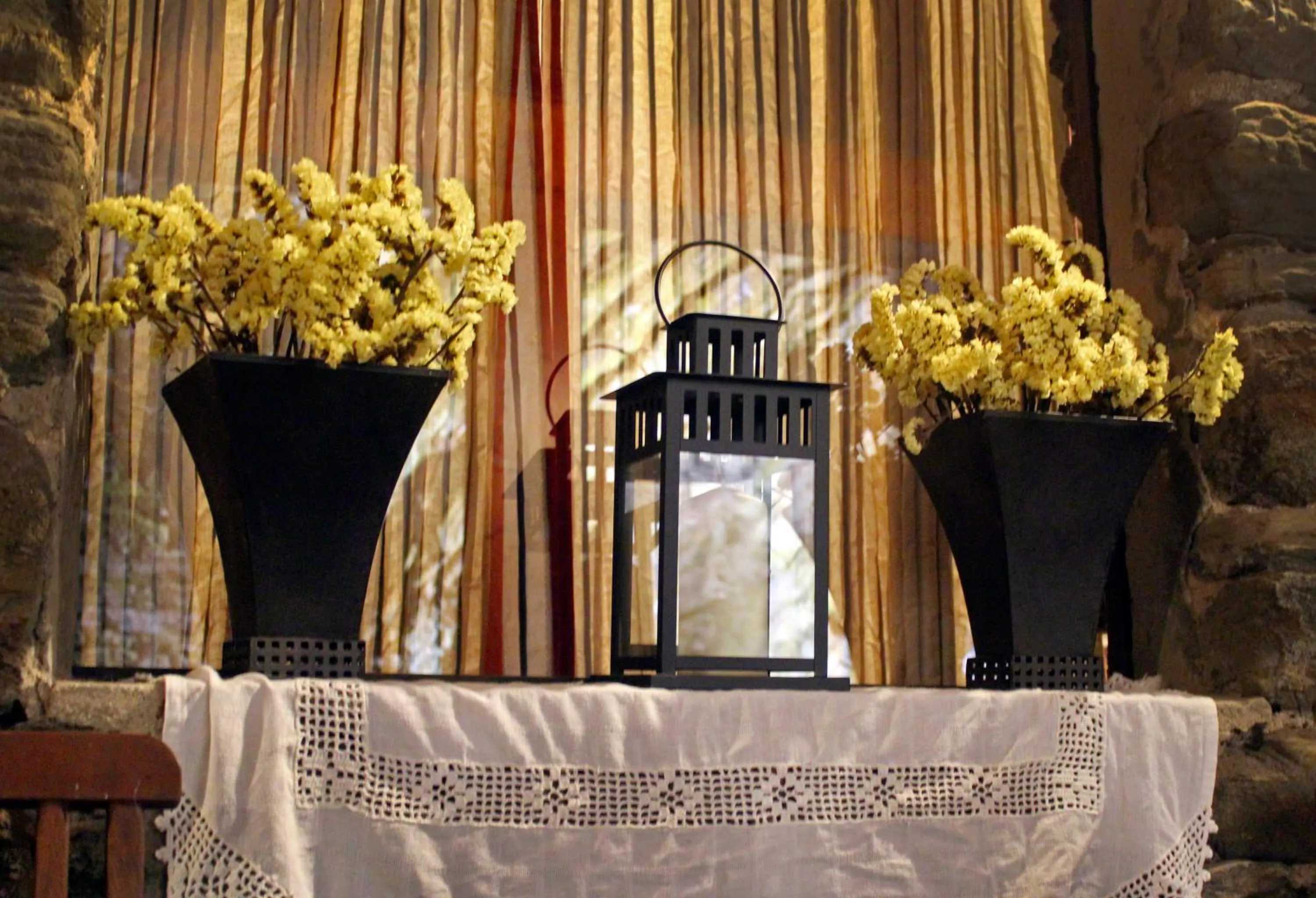 Patio in Albergue San Lázaro