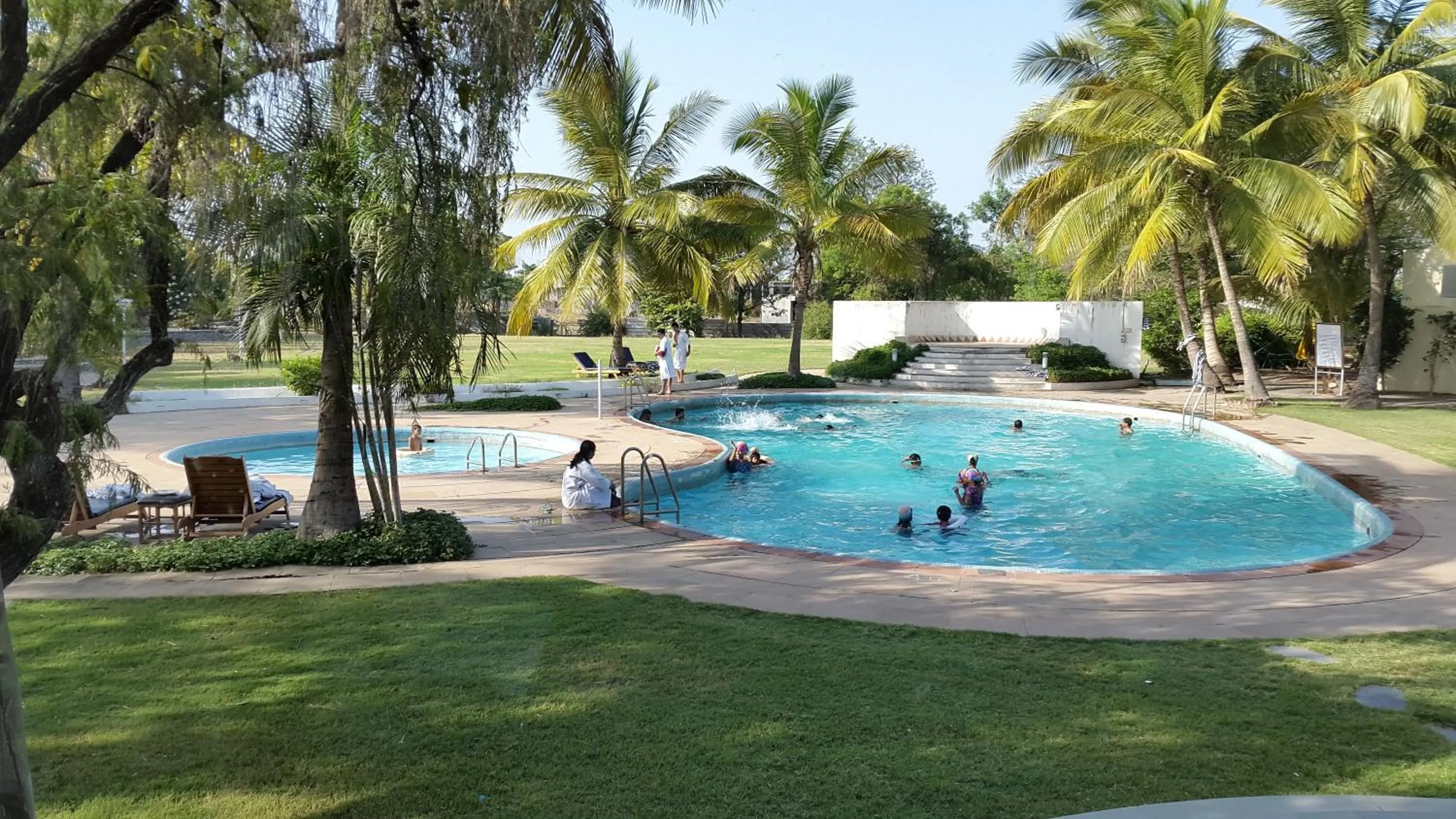 group of guests in The Meadows Resort and Spa