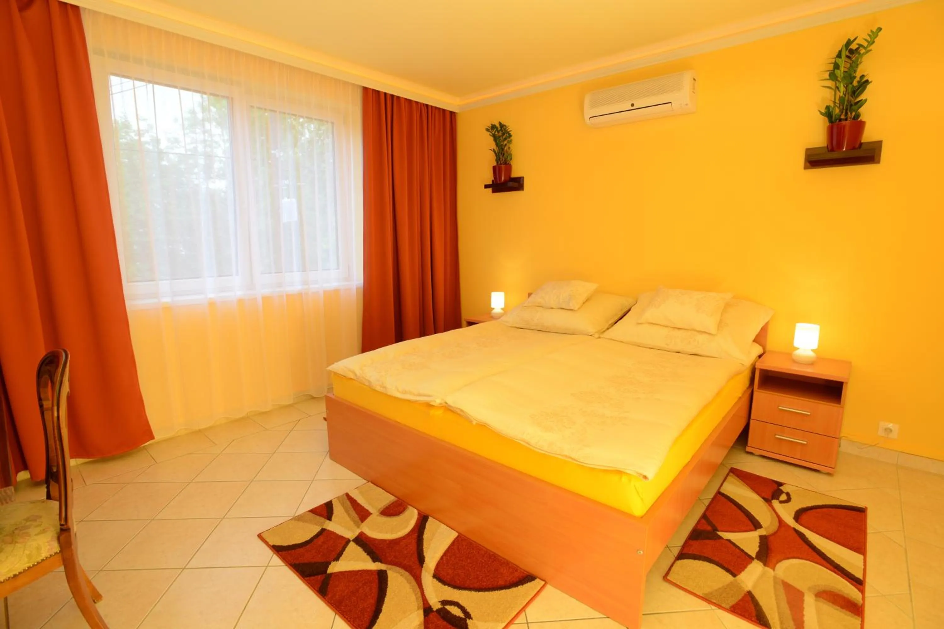 Bedroom, Bed in Nexus Vendégház Szeged