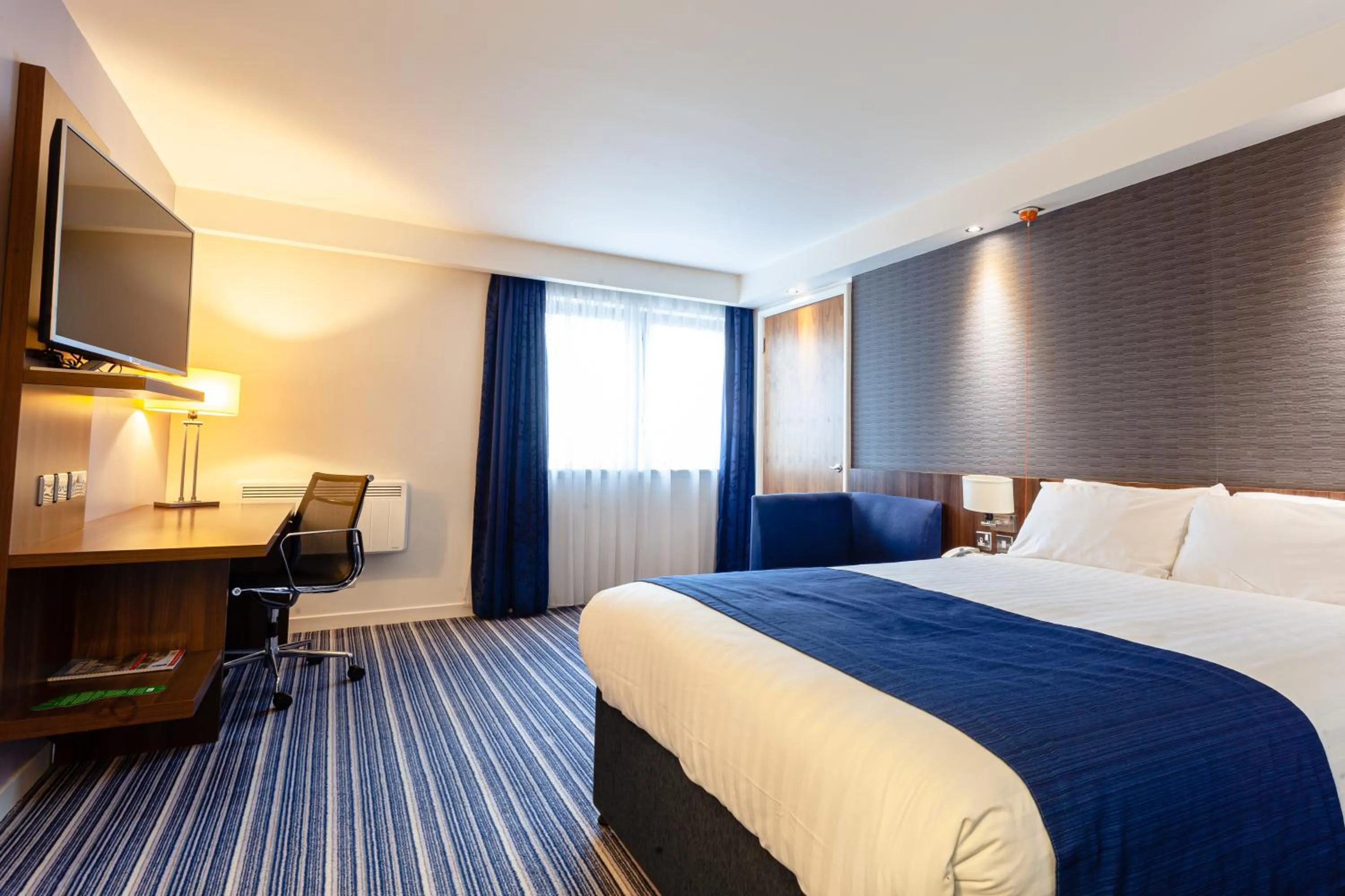 Bedroom, Bed in Holiday Inn Express Edinburgh Airport by IHG