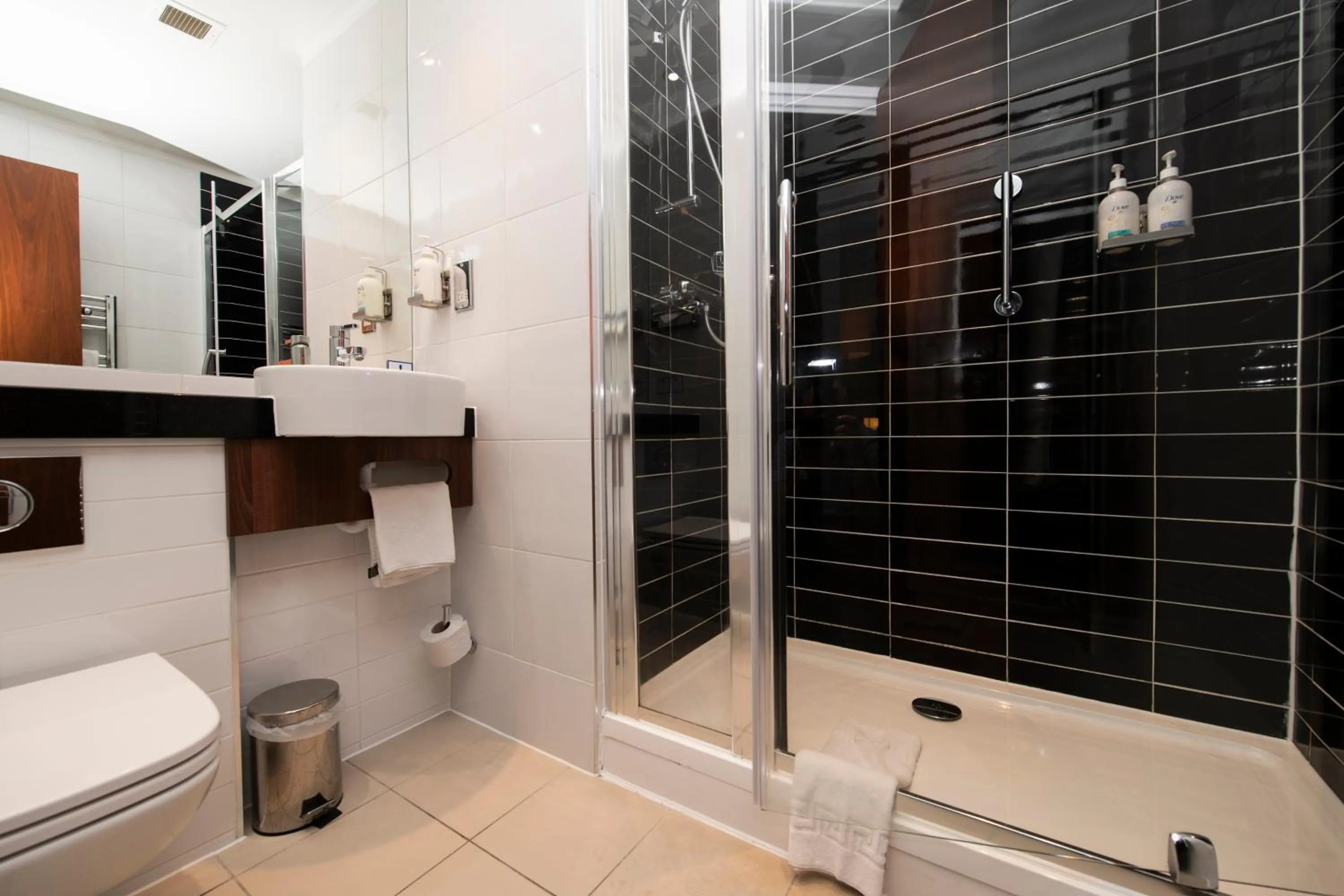 Bathroom in Holiday Inn Express Edinburgh Airport by IHG
