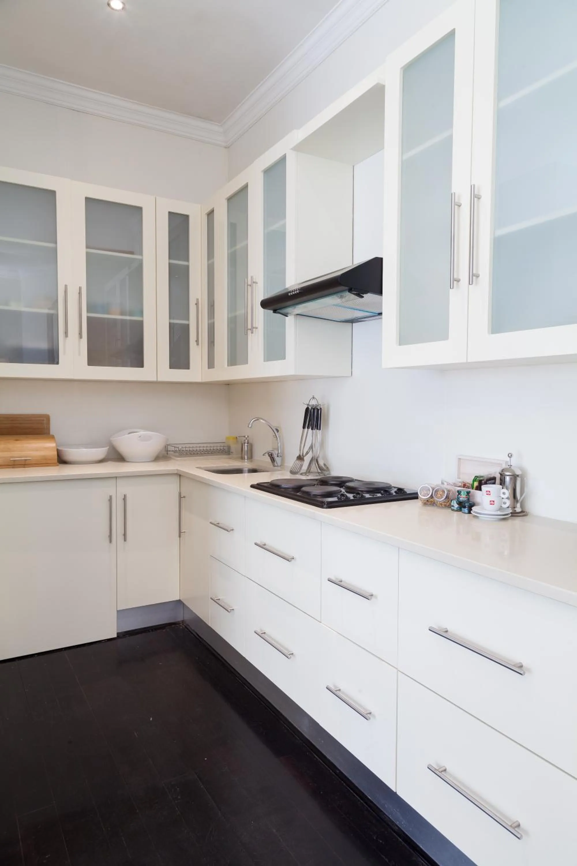 Kitchen or kitchenette in Auberge Daniella