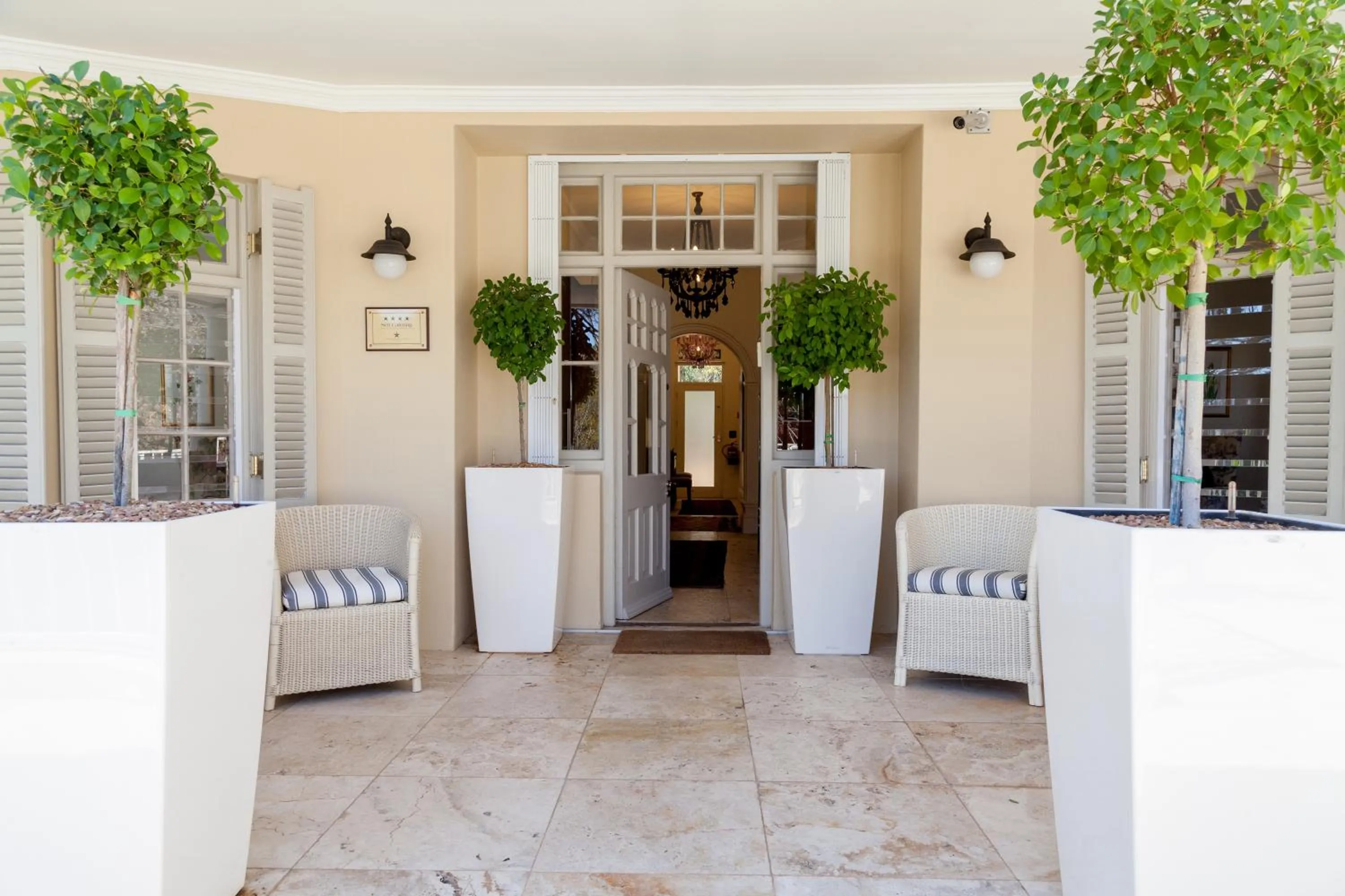 Patio in Auberge Daniella