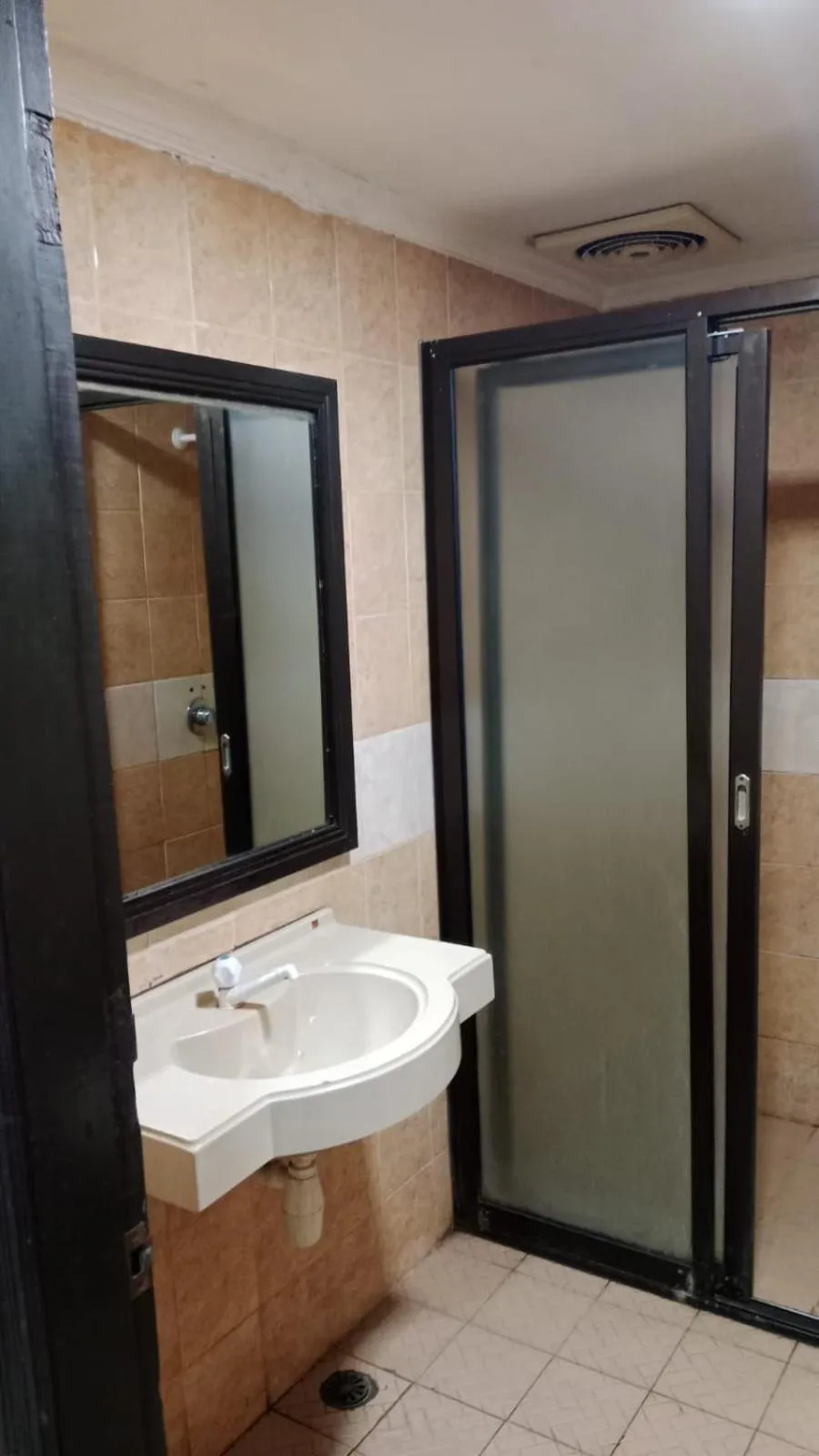 Bathroom in Bintang Hotel Balikpapan