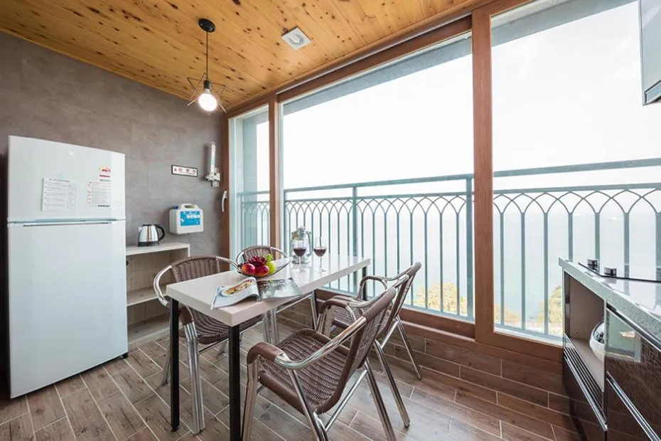 Aria Pension & Resort