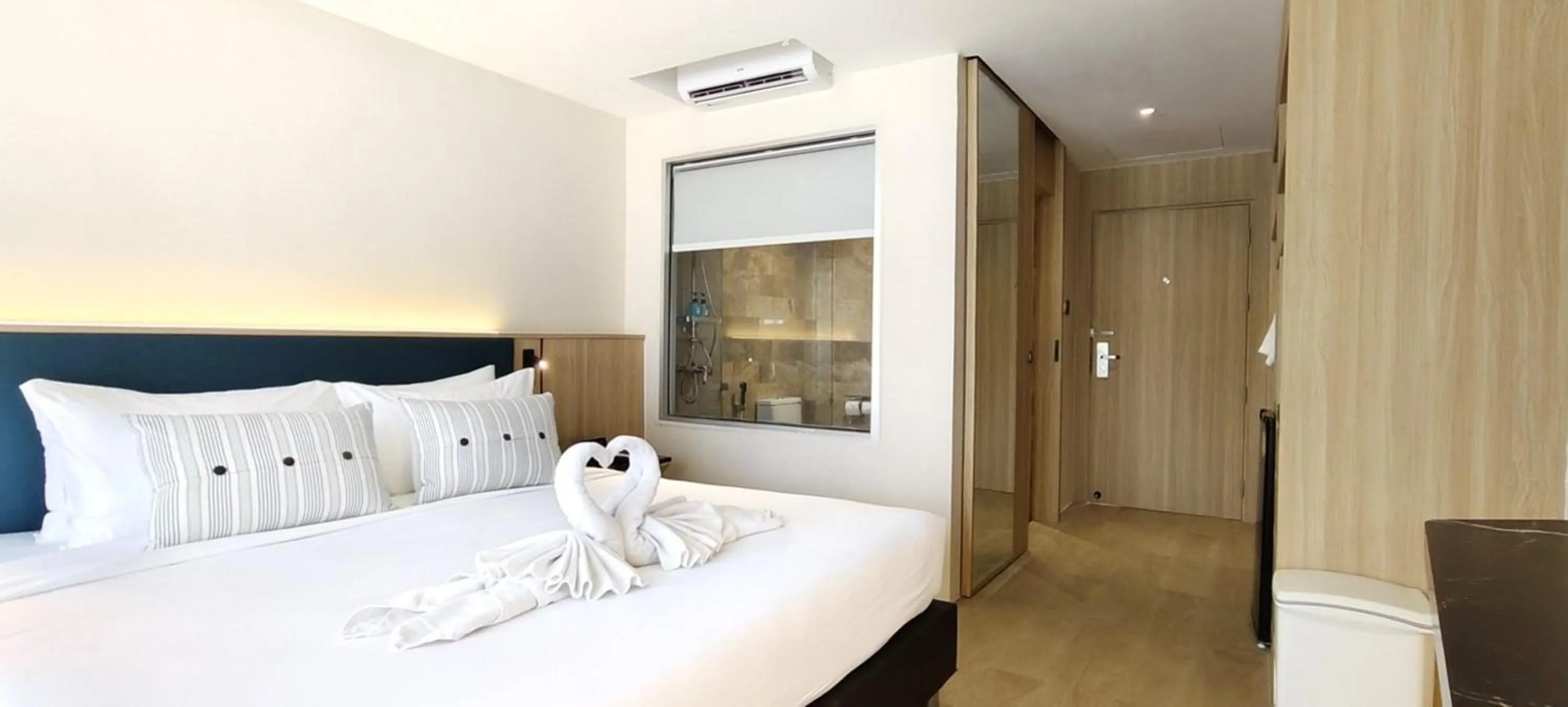 Bed in Pooh Beach Resort & Spa