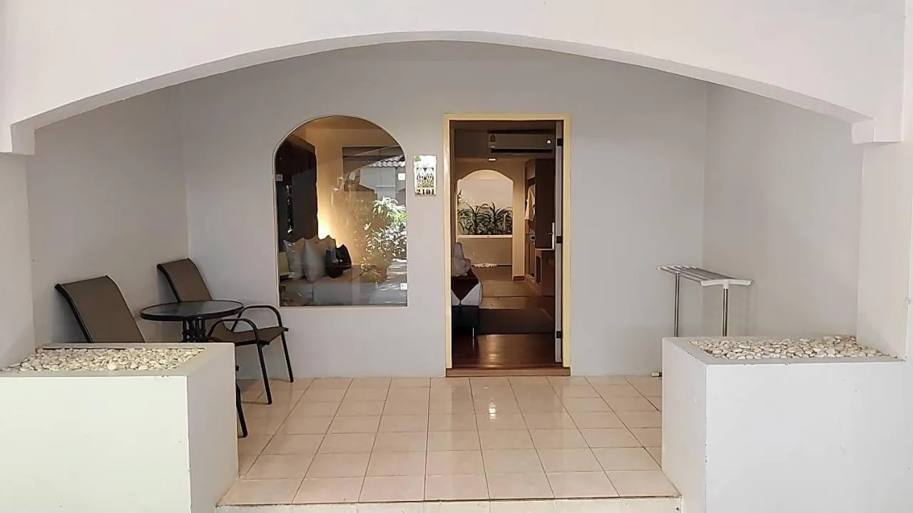 Pooh Beach Resort & Spa