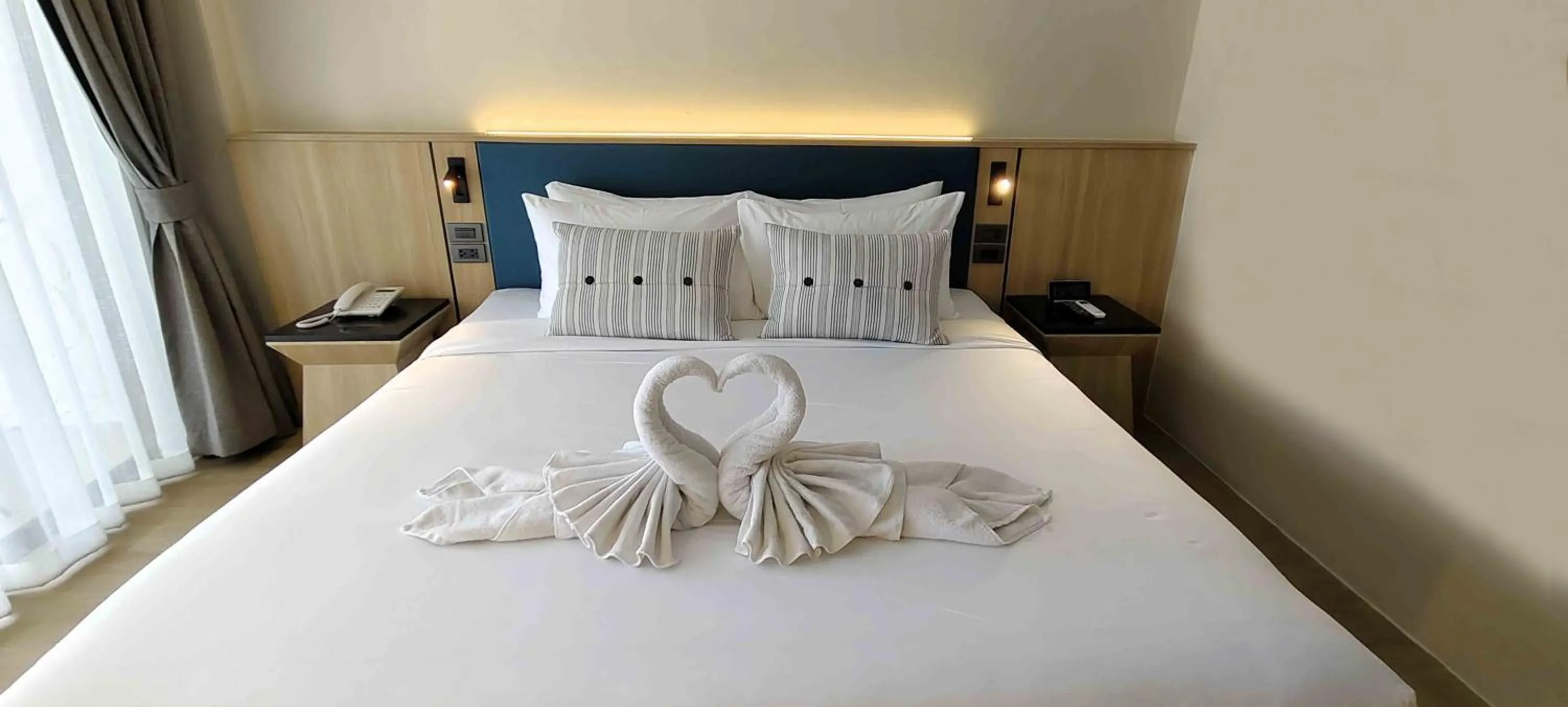 Bed in Pooh Beach Resort & Spa