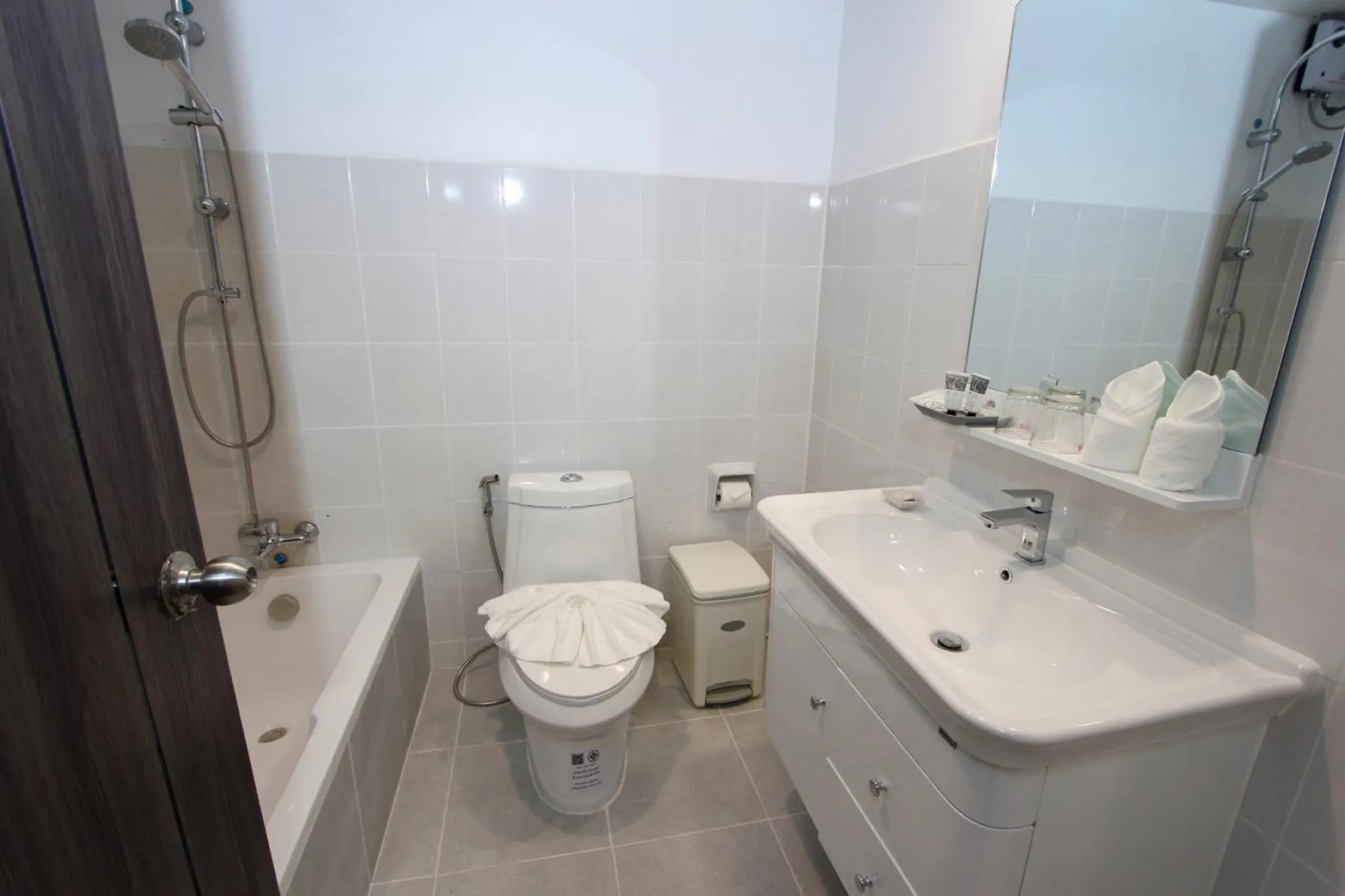 Toilet in Pooh Beach Resort & Spa