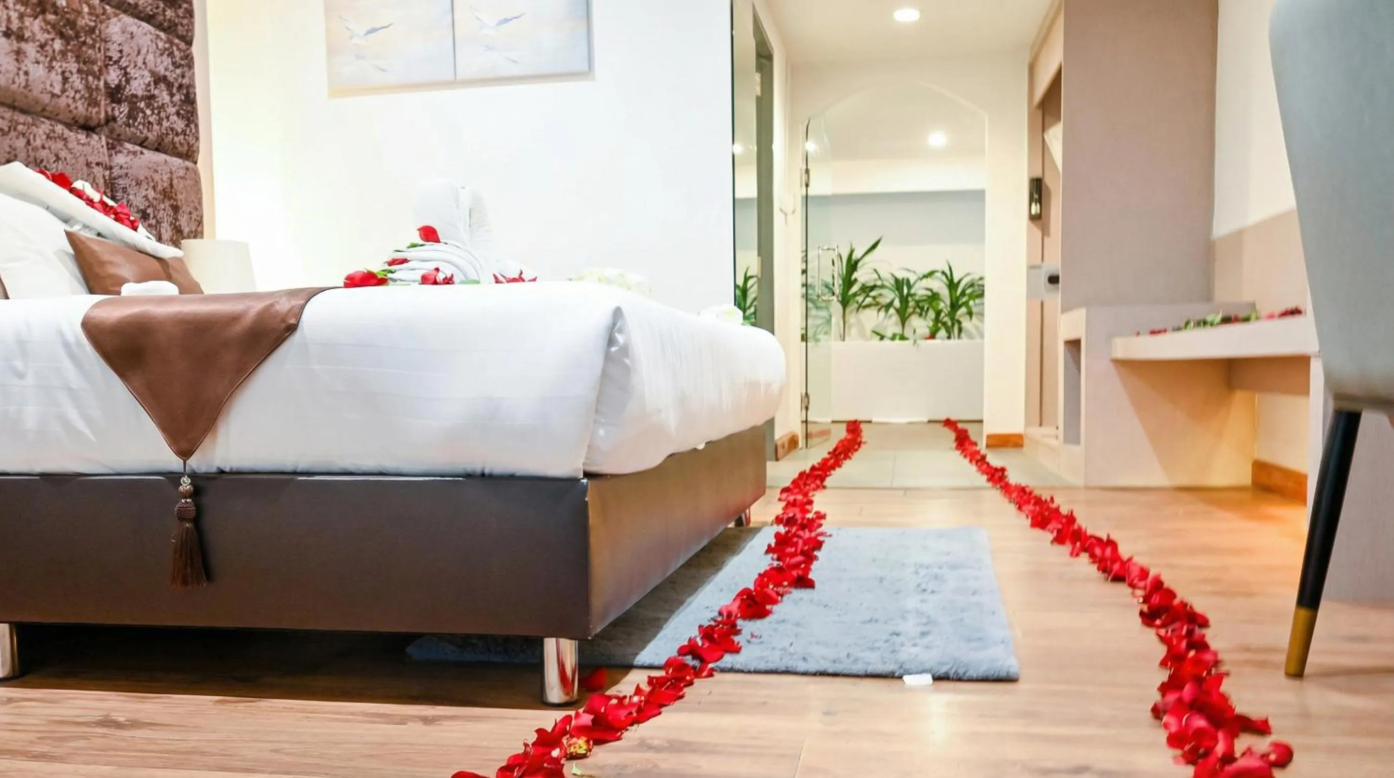 Bed in Pooh Beach Resort & Spa