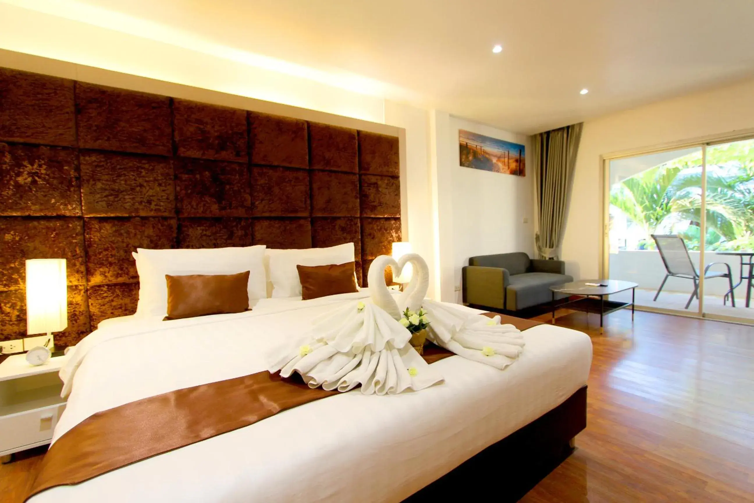 Deluxe Double Room in Pooh Beach Resort & Spa Deluxe Double Room in Pooh Beach Resort & Spa
