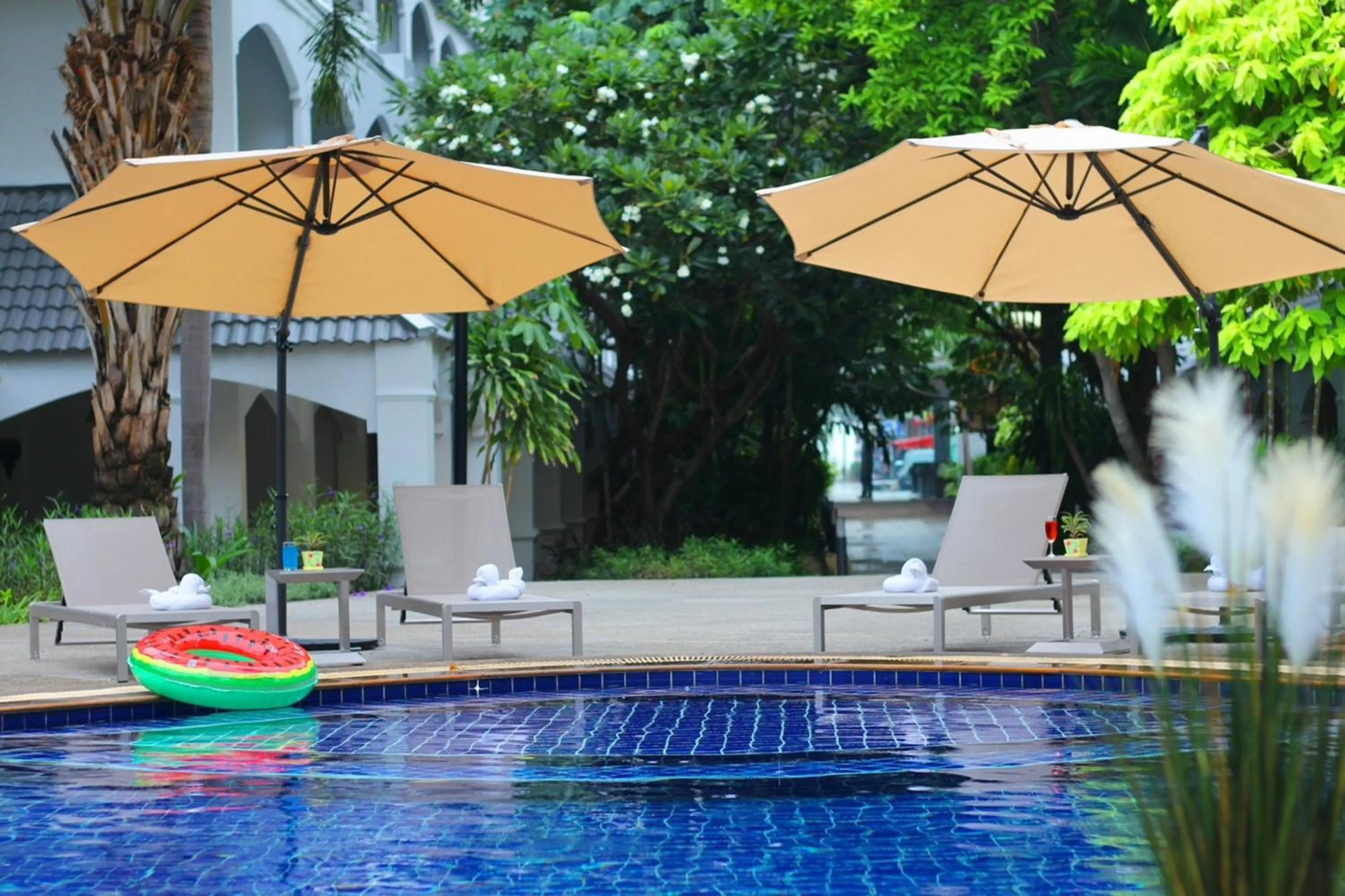 Patio in Pooh Beach Resort & Spa