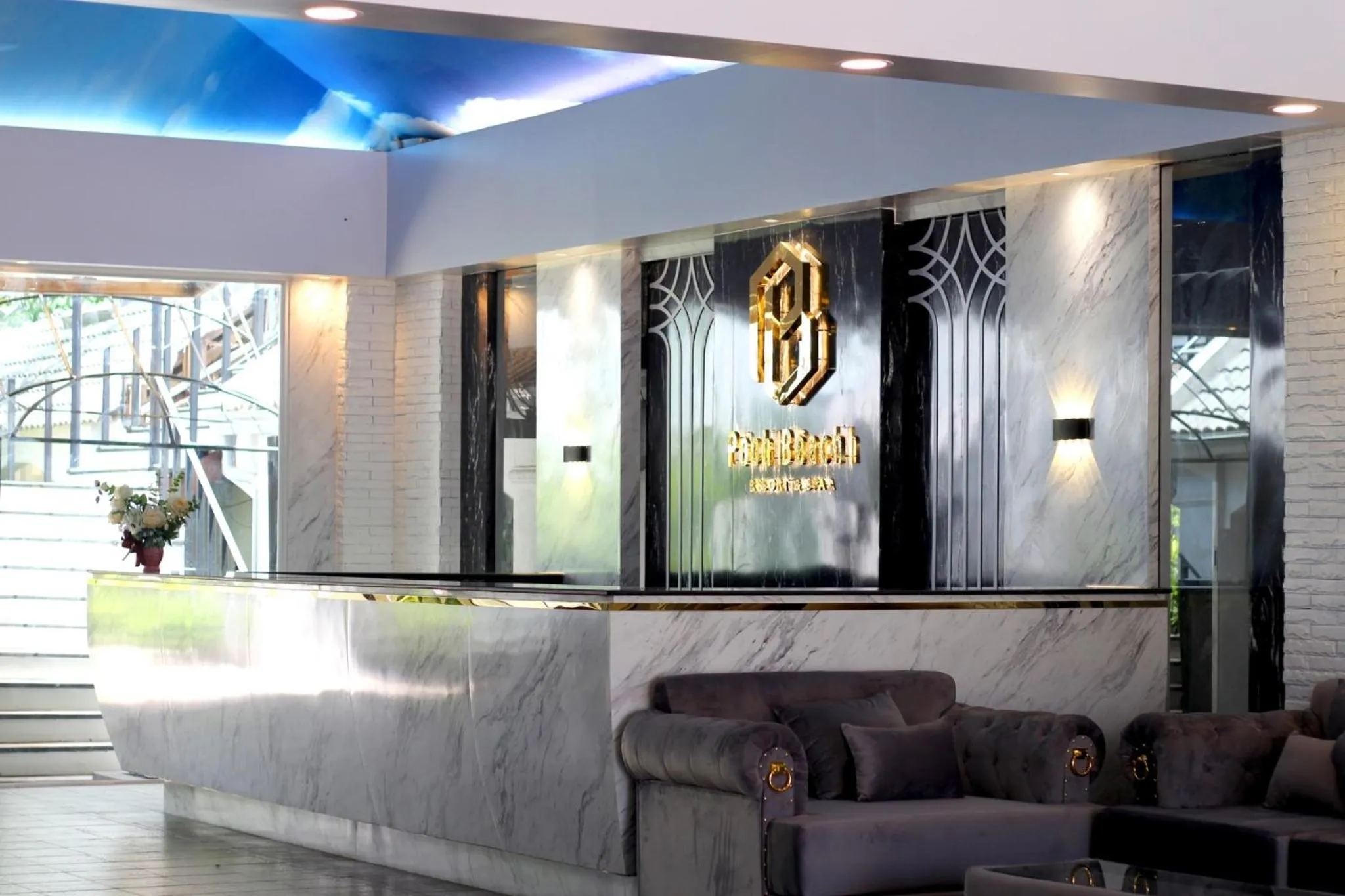 Business facilities in Pooh Beach Resort & Spa