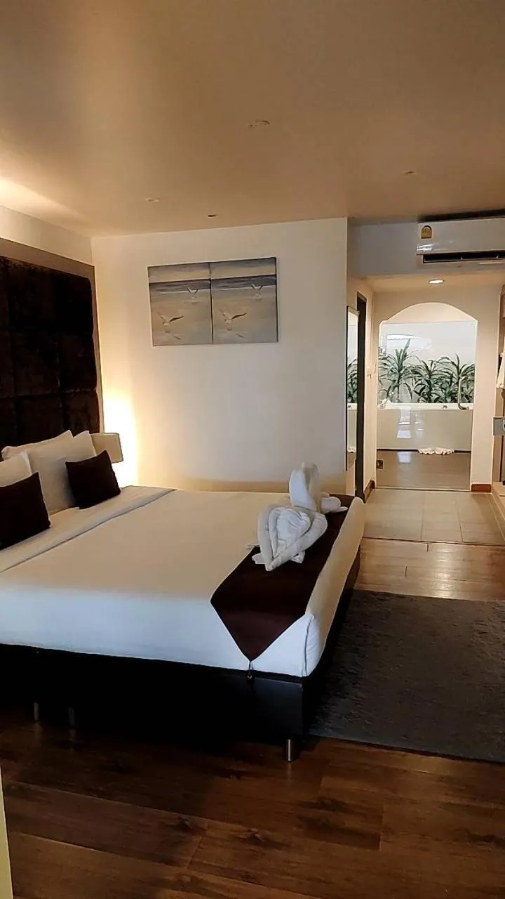 Bed in Pooh Beach Resort & Spa