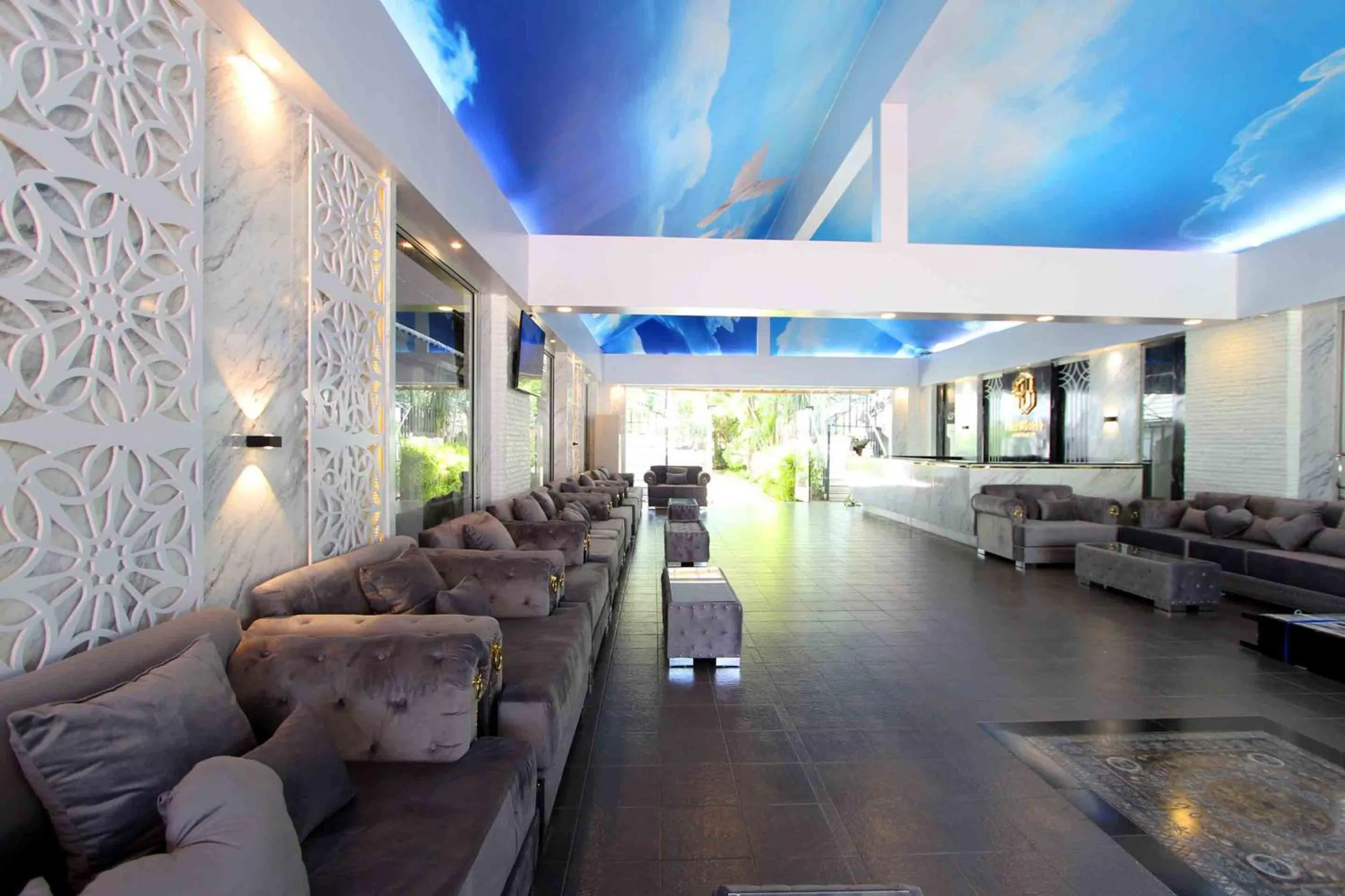 Lobby or reception in Pooh Beach Resort & Spa