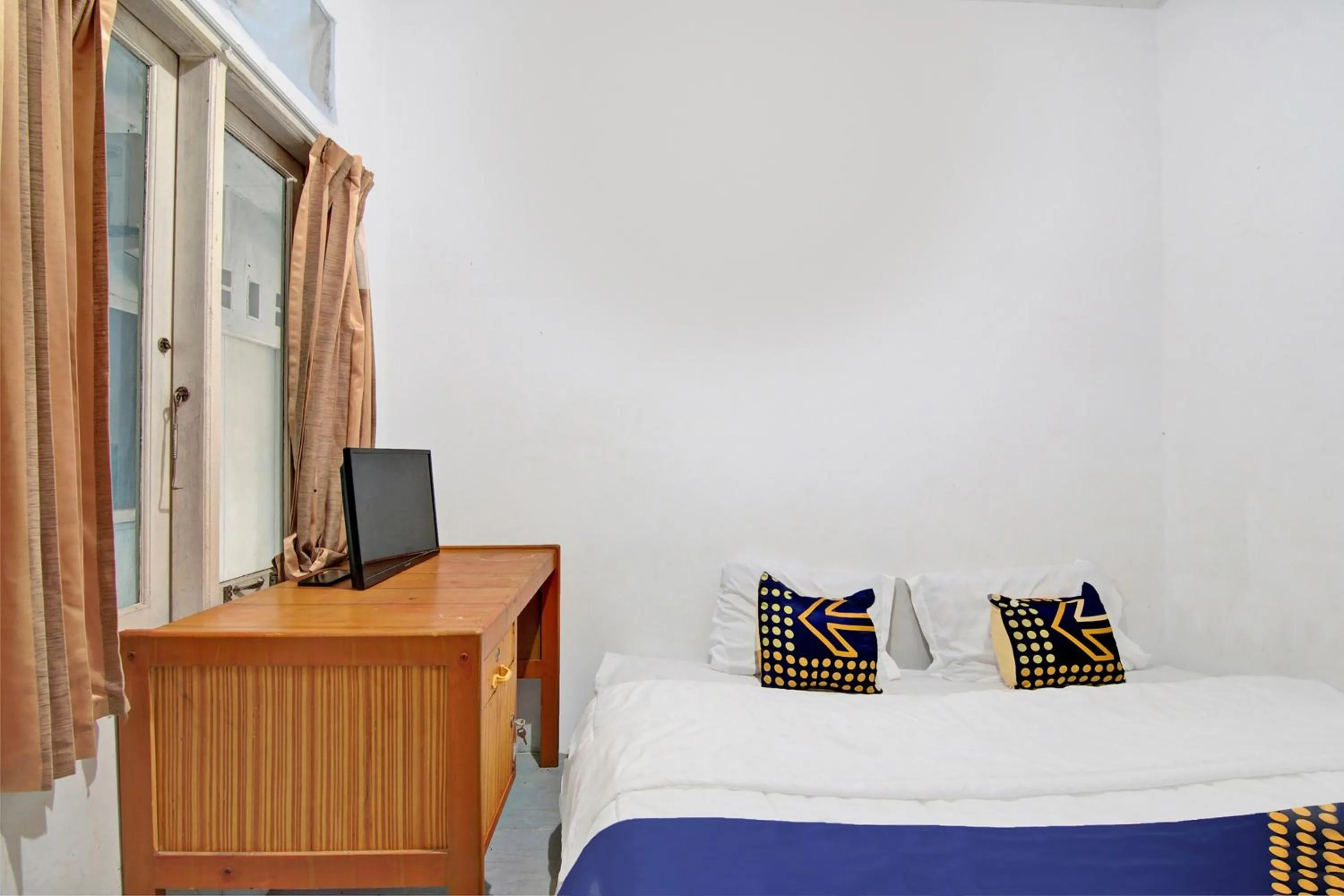 Bedroom, Bed in Hotel O Arsen House