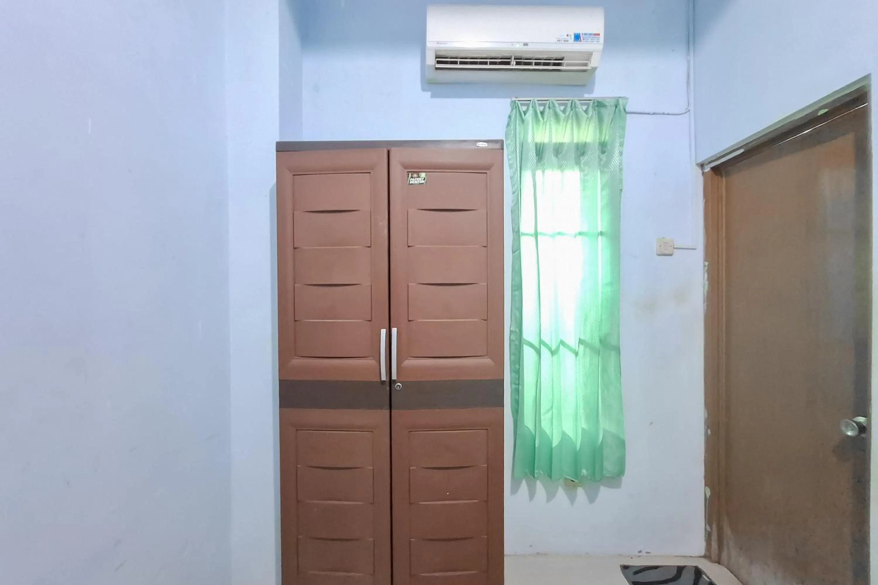 air conditioner in Griya Kencana Asri Syariah near RS Karima Utama Kartasura RedPartner