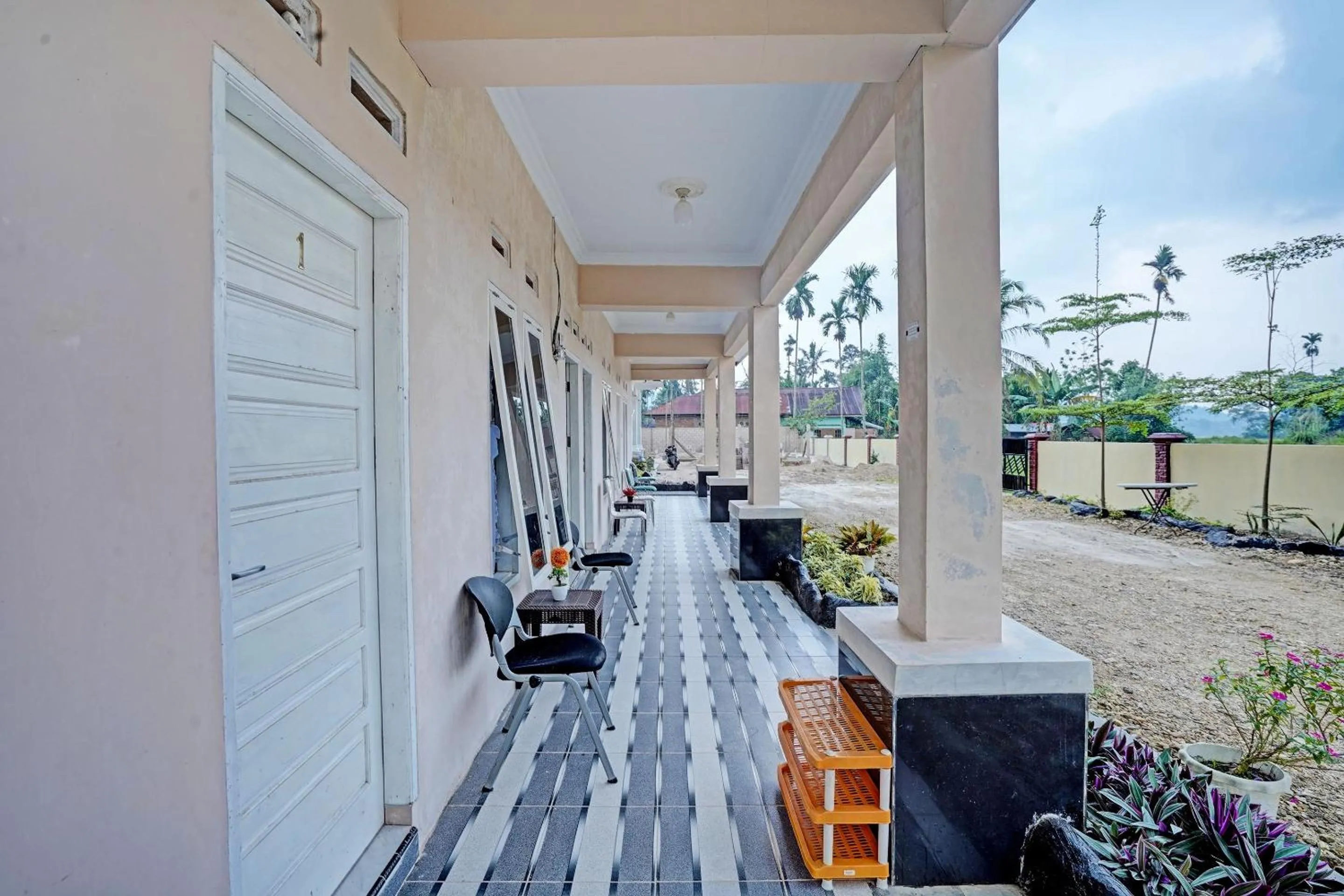 Lobby or reception in Hotel O Mutiara Homestay Syariah Near TPA / TPSA Nurul Yakin