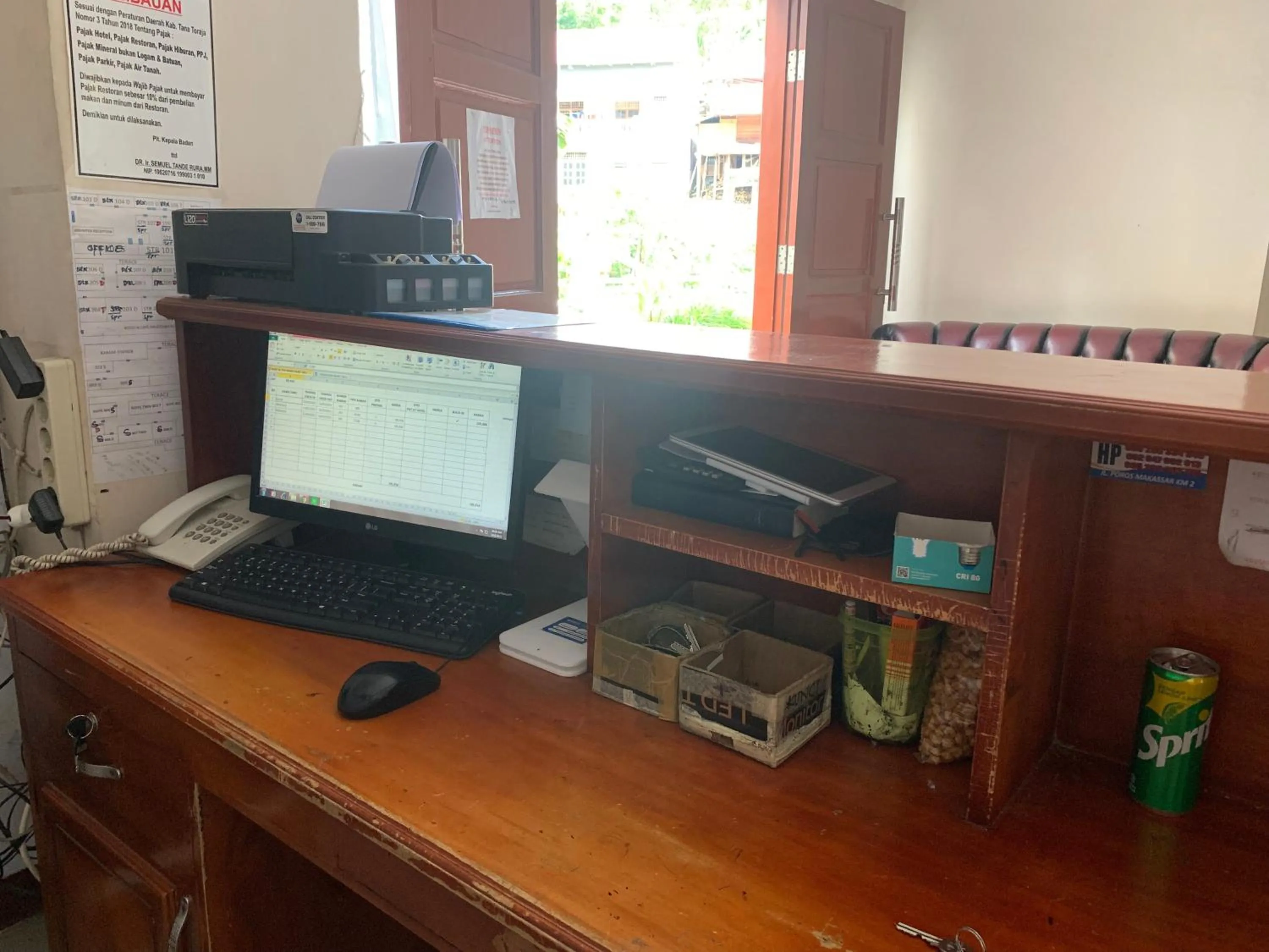 Lobby or reception in Hotel O Edotel Smkn 5 Palopo Near Bukit punai