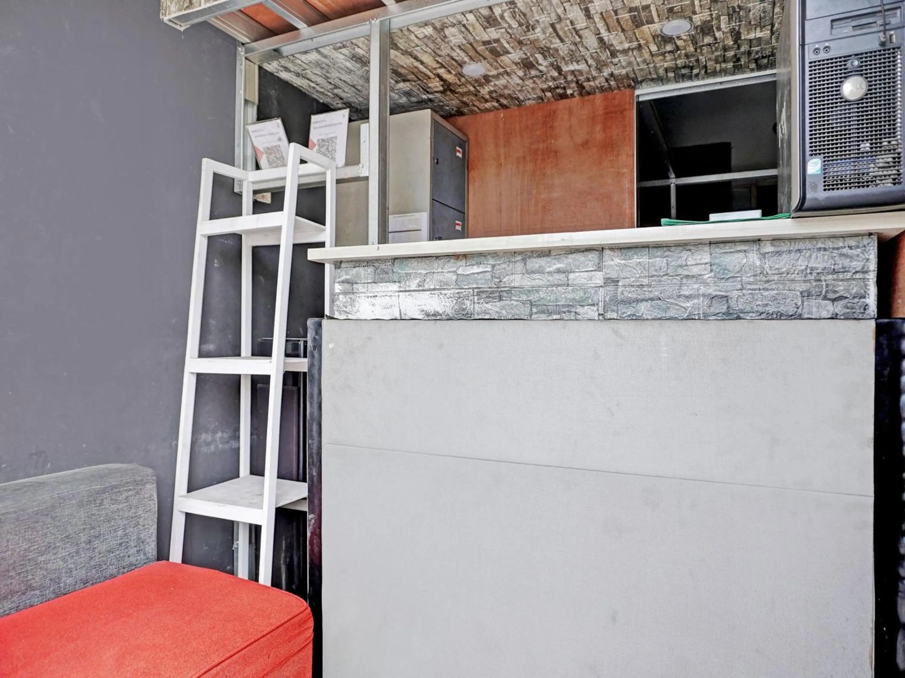 Lobby or reception in Collection O 92967 Apartement Sentraland Karawang By Rda Living