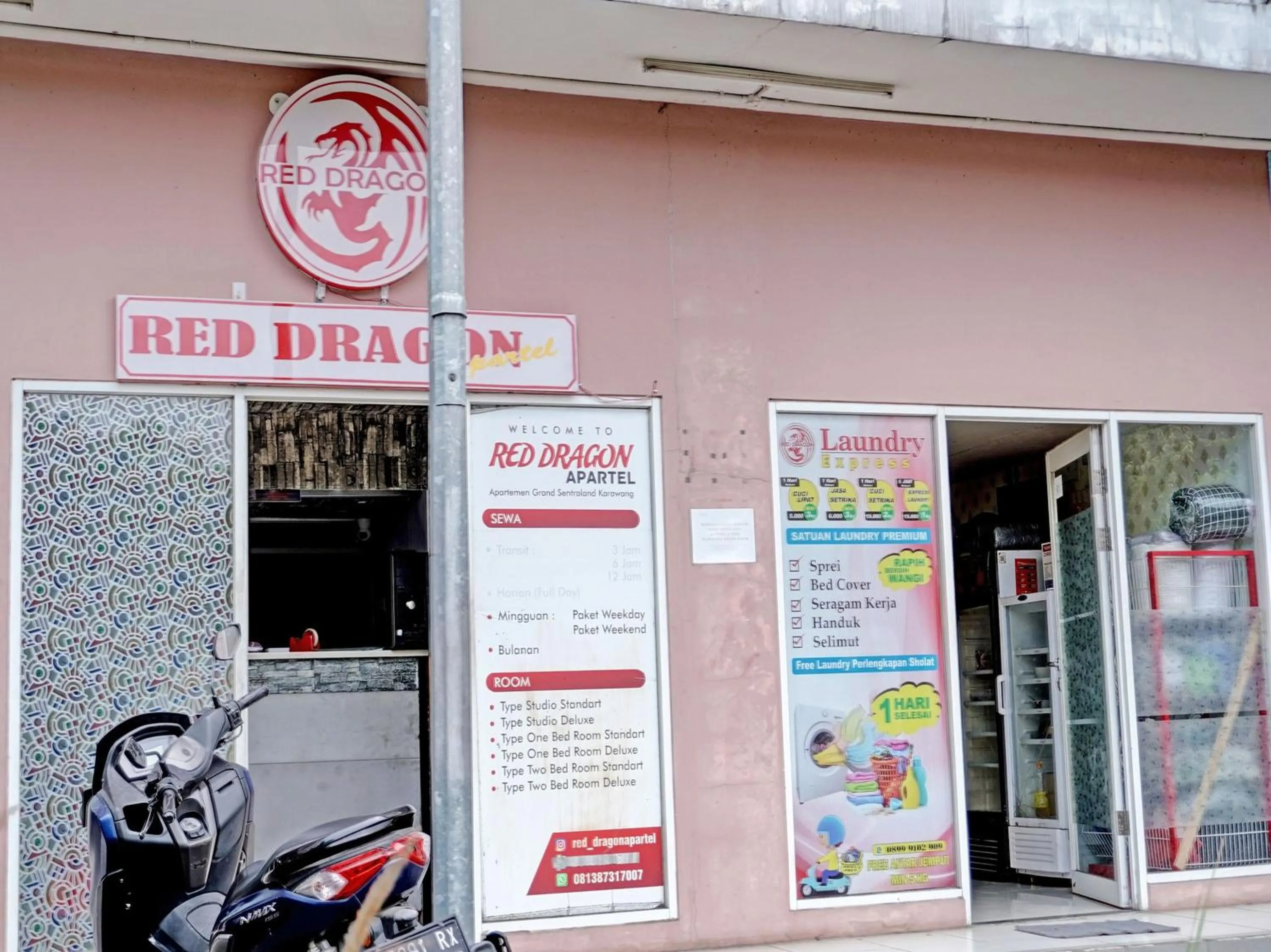 Facade/entrance in Collection O 92967 Apartement Sentraland Karawang By Rda Living