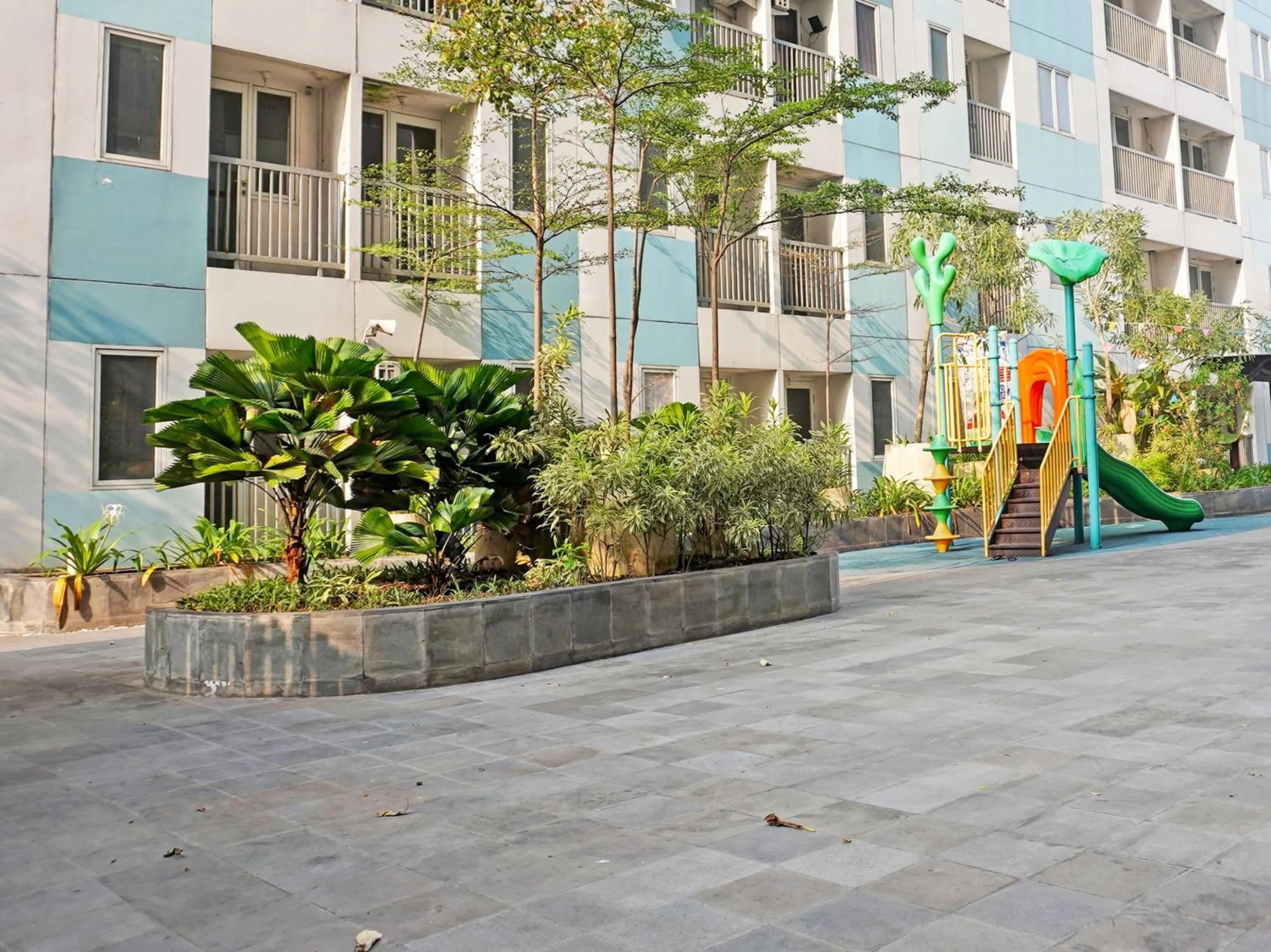 Facade/entrance in Collection O 92967 Apartement Sentraland Karawang By Rda Living