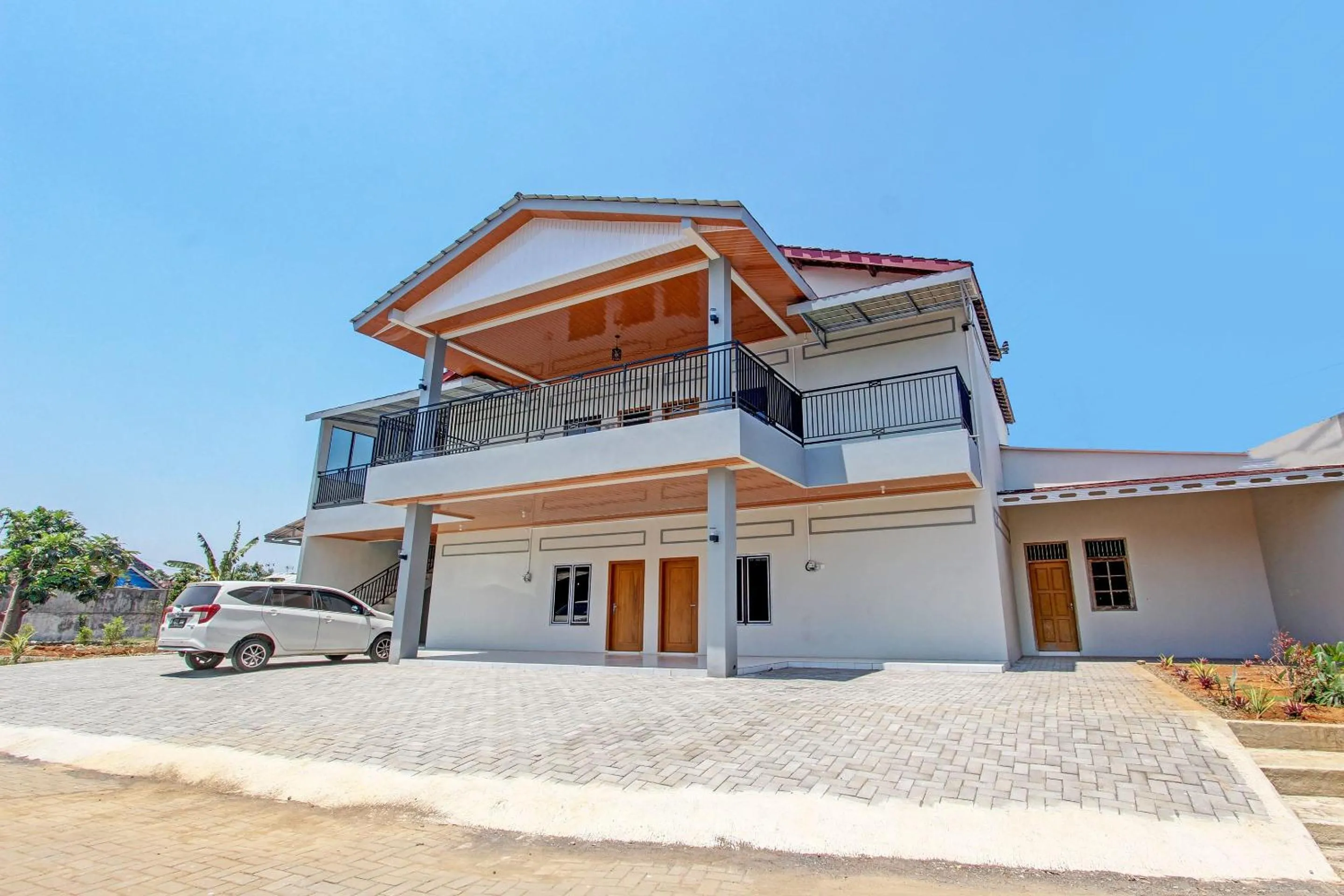 Facade/entrance in Hotel O Mi Casa Inn