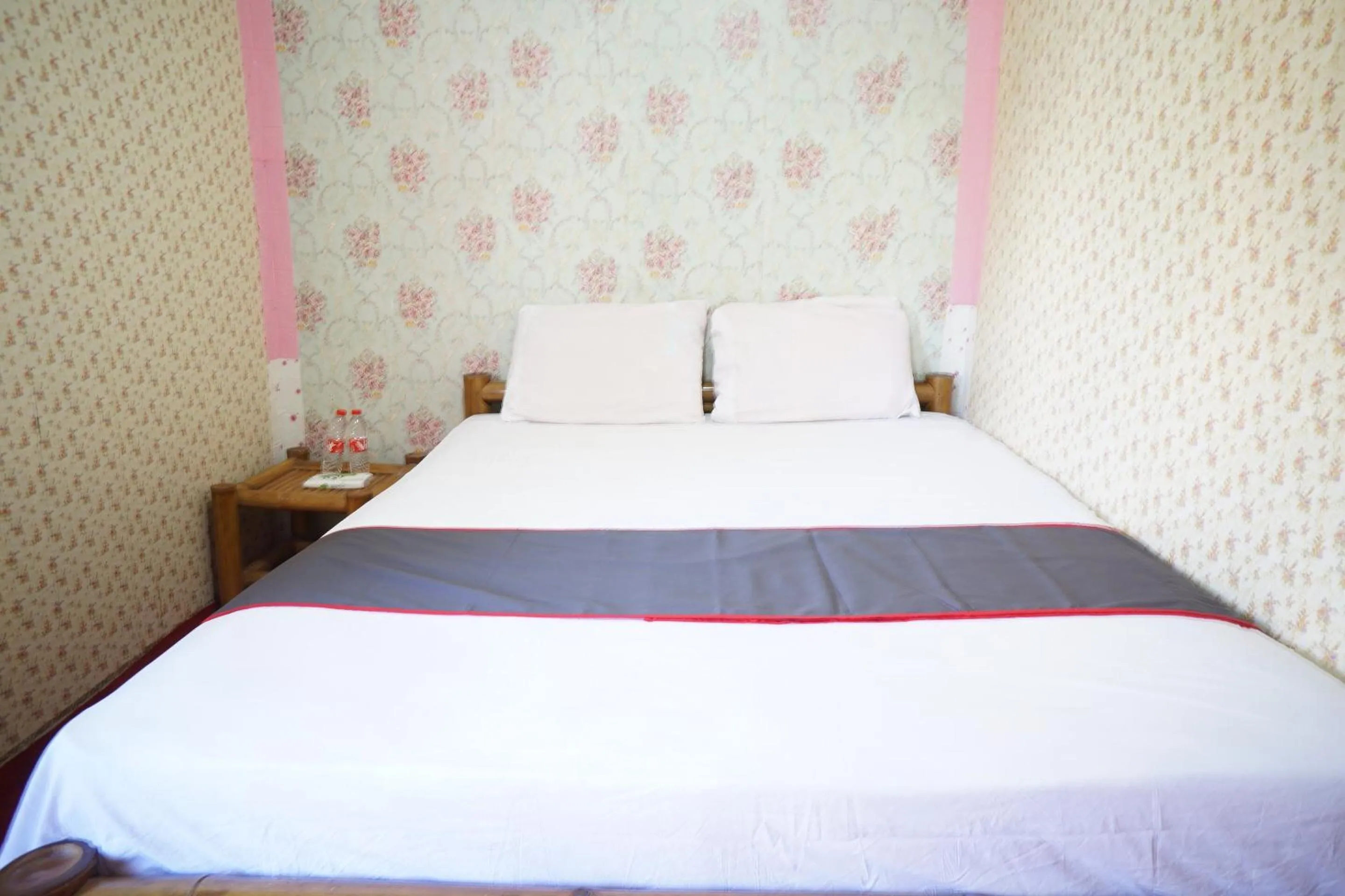 Bedroom, Bed in Collection O 93000 Karona Berg Homestay & Cafe
