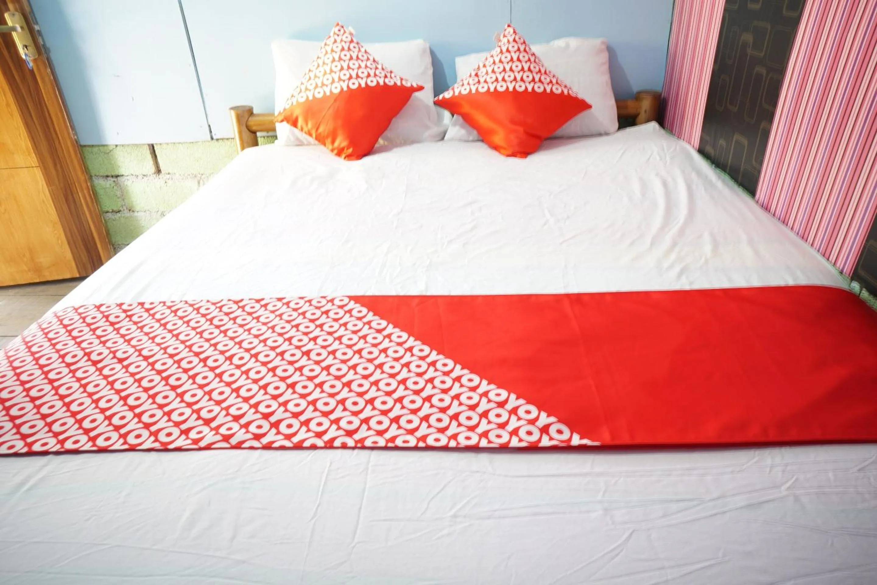 Bedroom, Bed in Collection O 93000 Karona Berg Homestay & Cafe