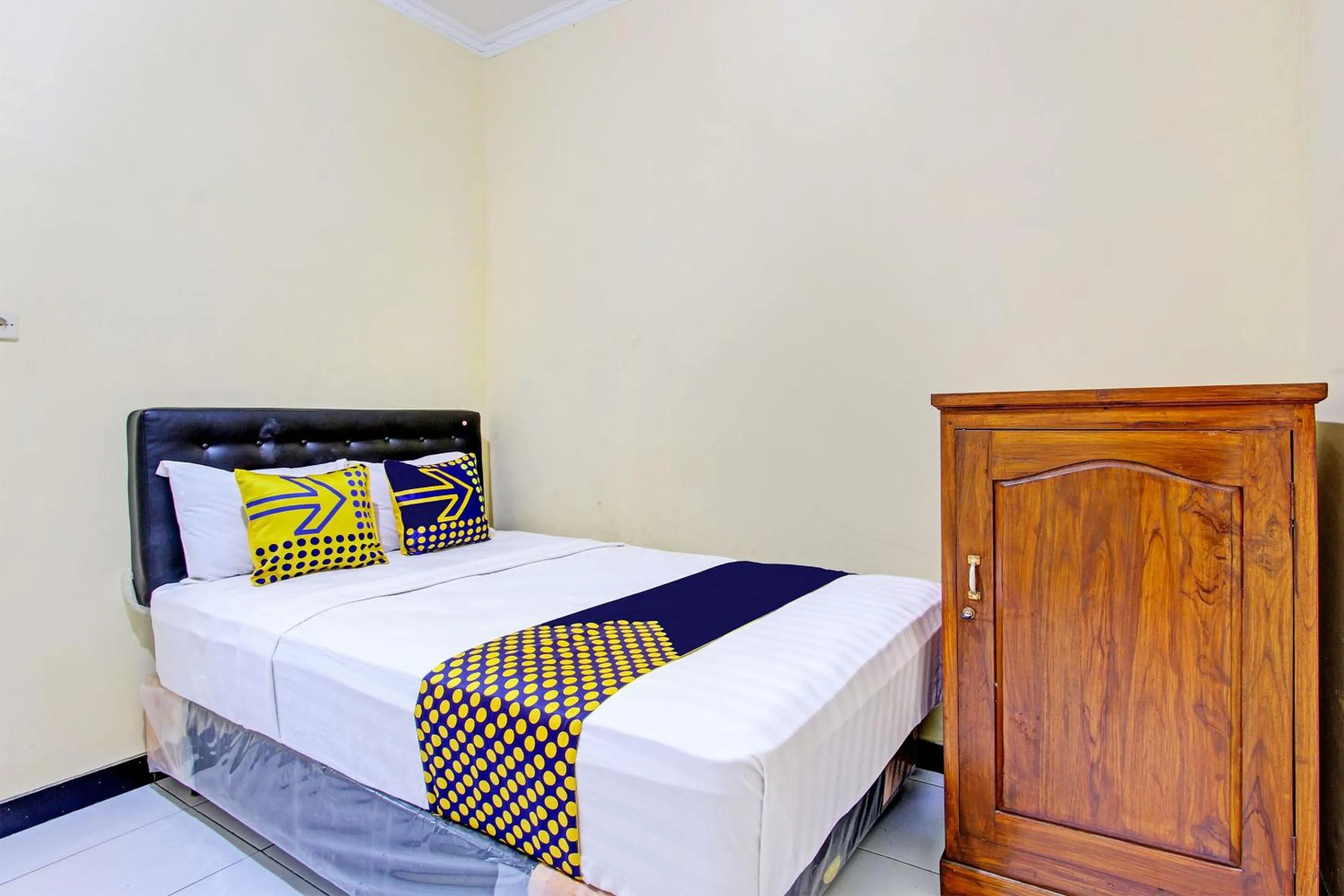 Bedroom in SPOT ON 93007 Guest House Lestari