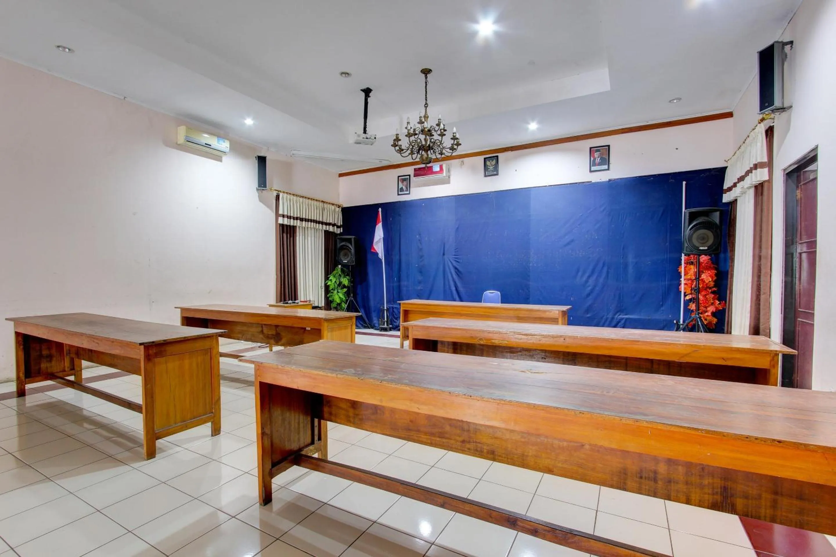 Lobby or reception in Capital O 93024 Hotel Ganesha