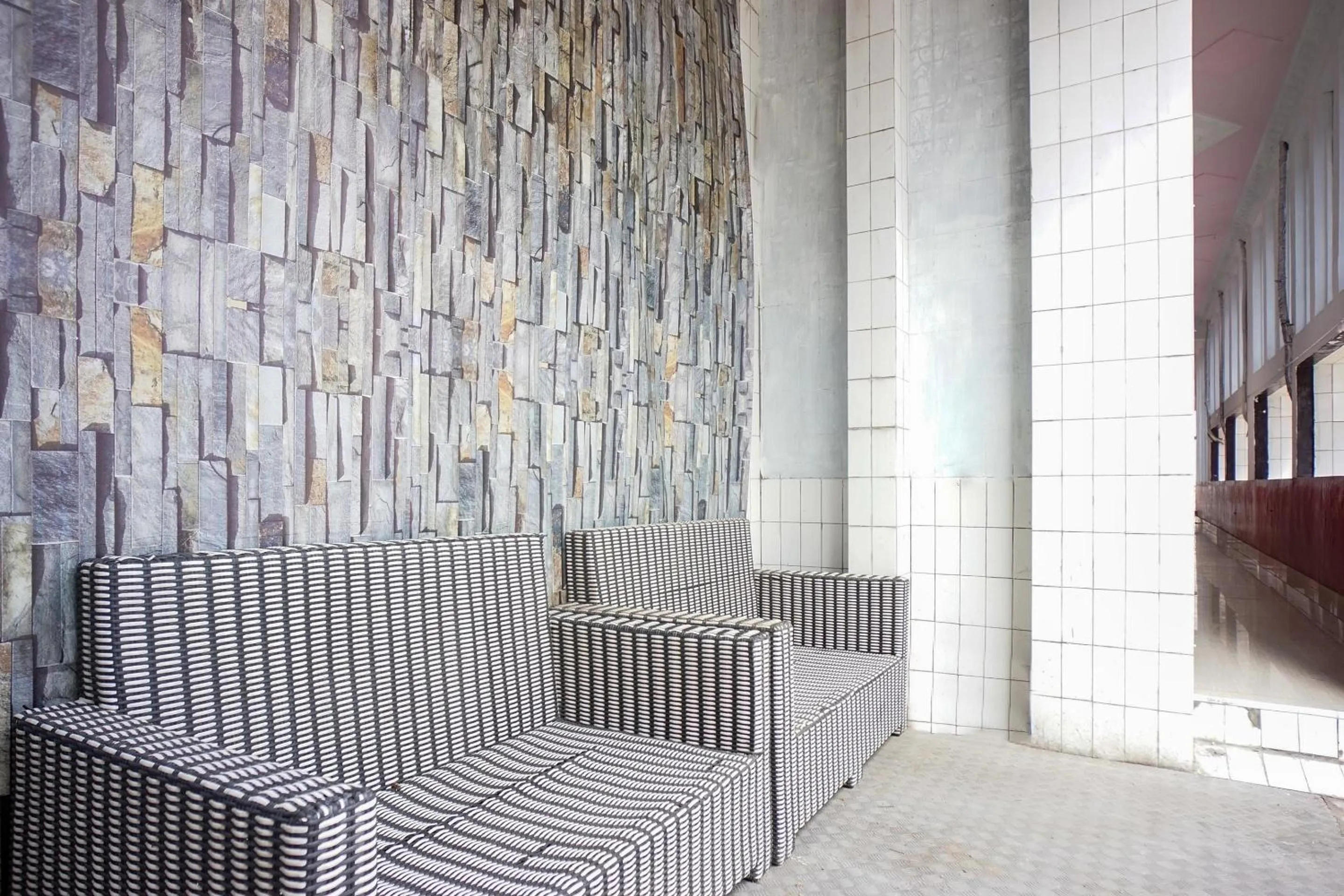 Lobby or reception in OYO 93003 B32 Homestay