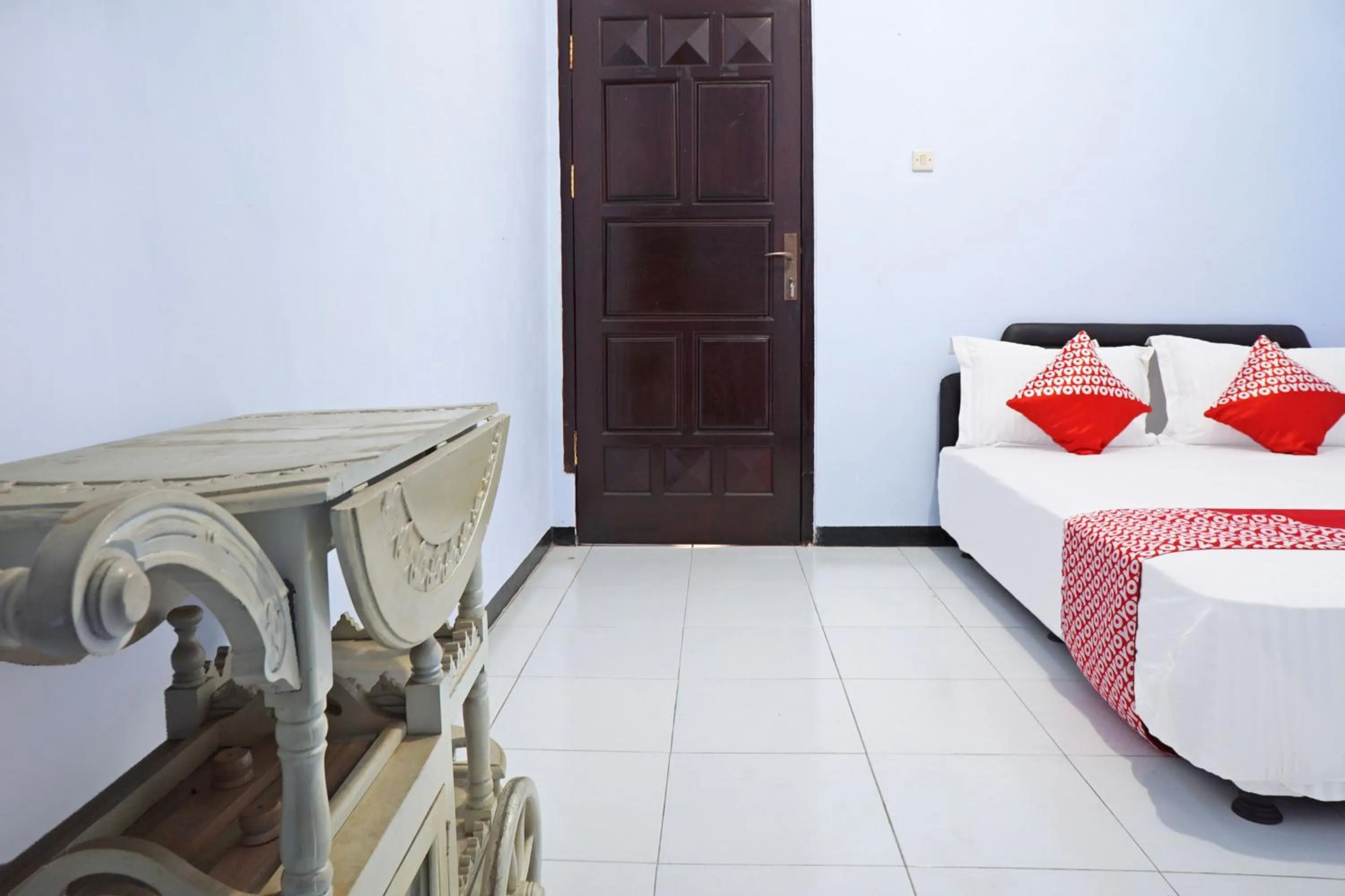 Bedroom, Bed in Hotel O Trisna Patihan Resort