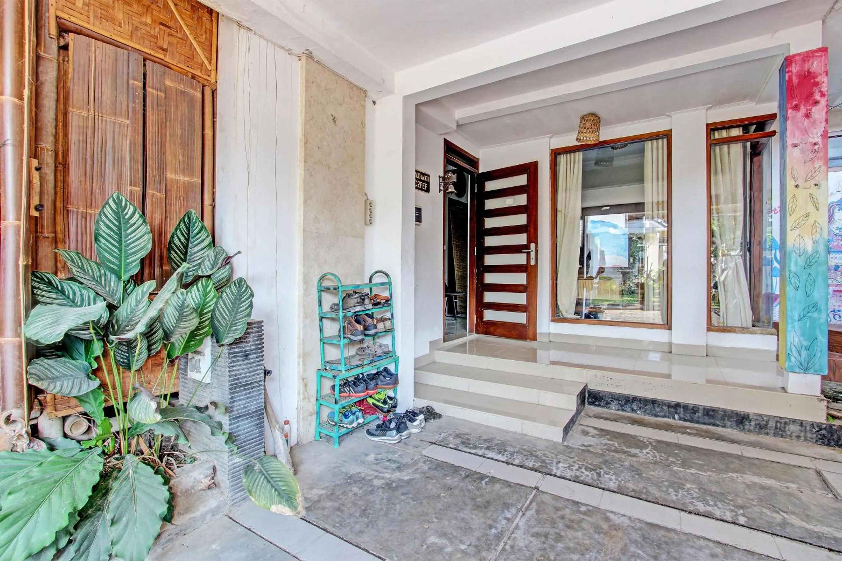 Lobby or reception in SPOT ON 93006 Waithozz Bunkbeds