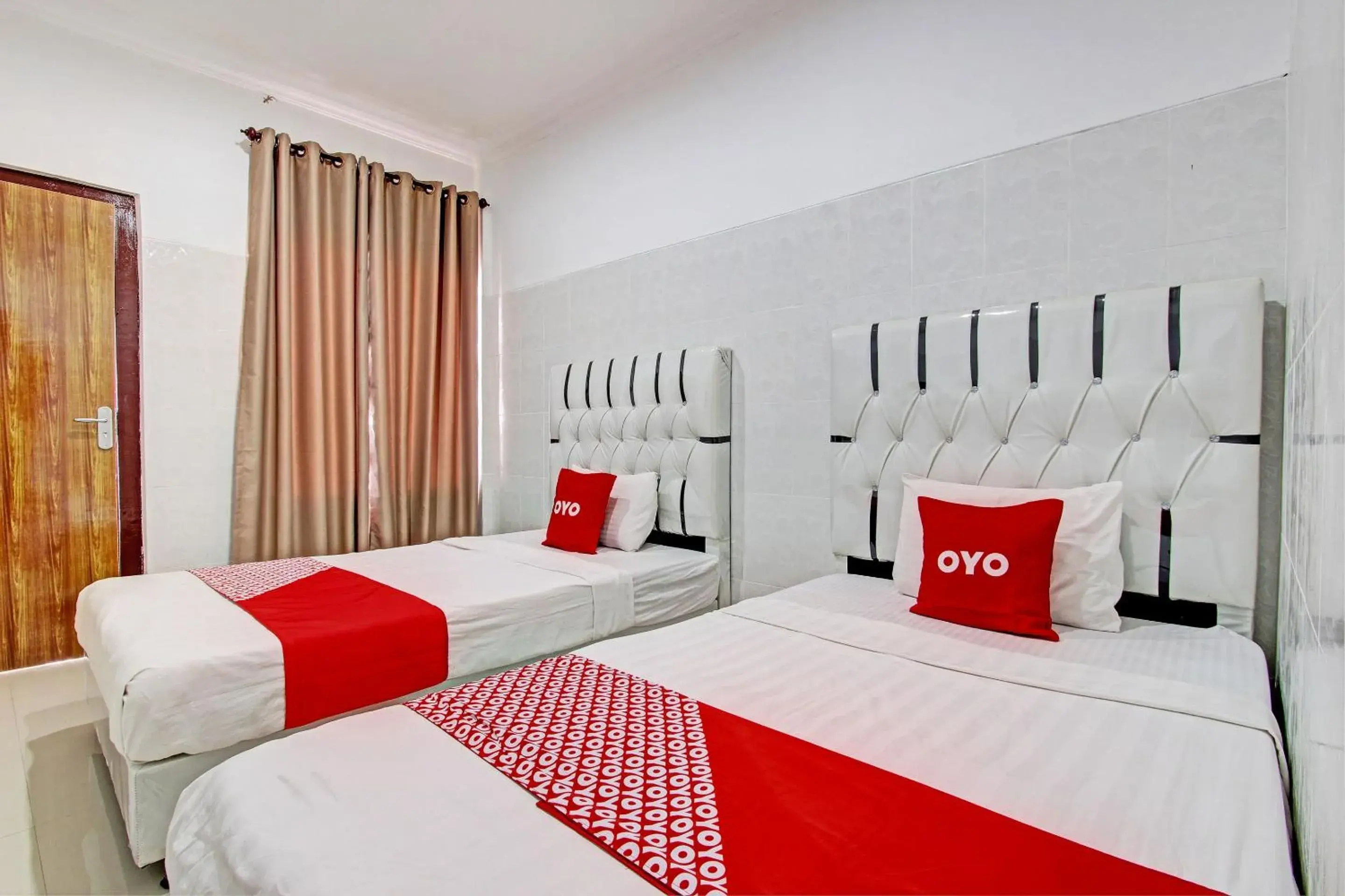 Standard Twin Room in Hotel O Griya Lestari Pati 2 Standard Twin Room in Hotel O Griya Lestari Pati 2