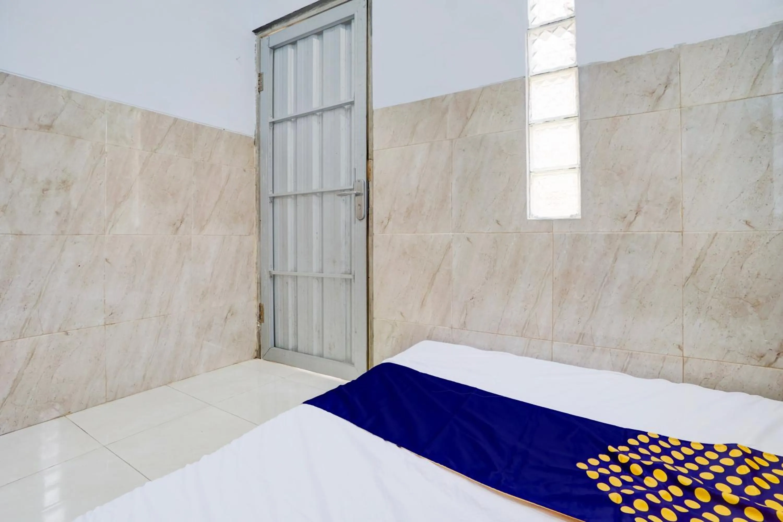 Bedroom, Bed in Hotel O Karman's Sari Homestay Syariah