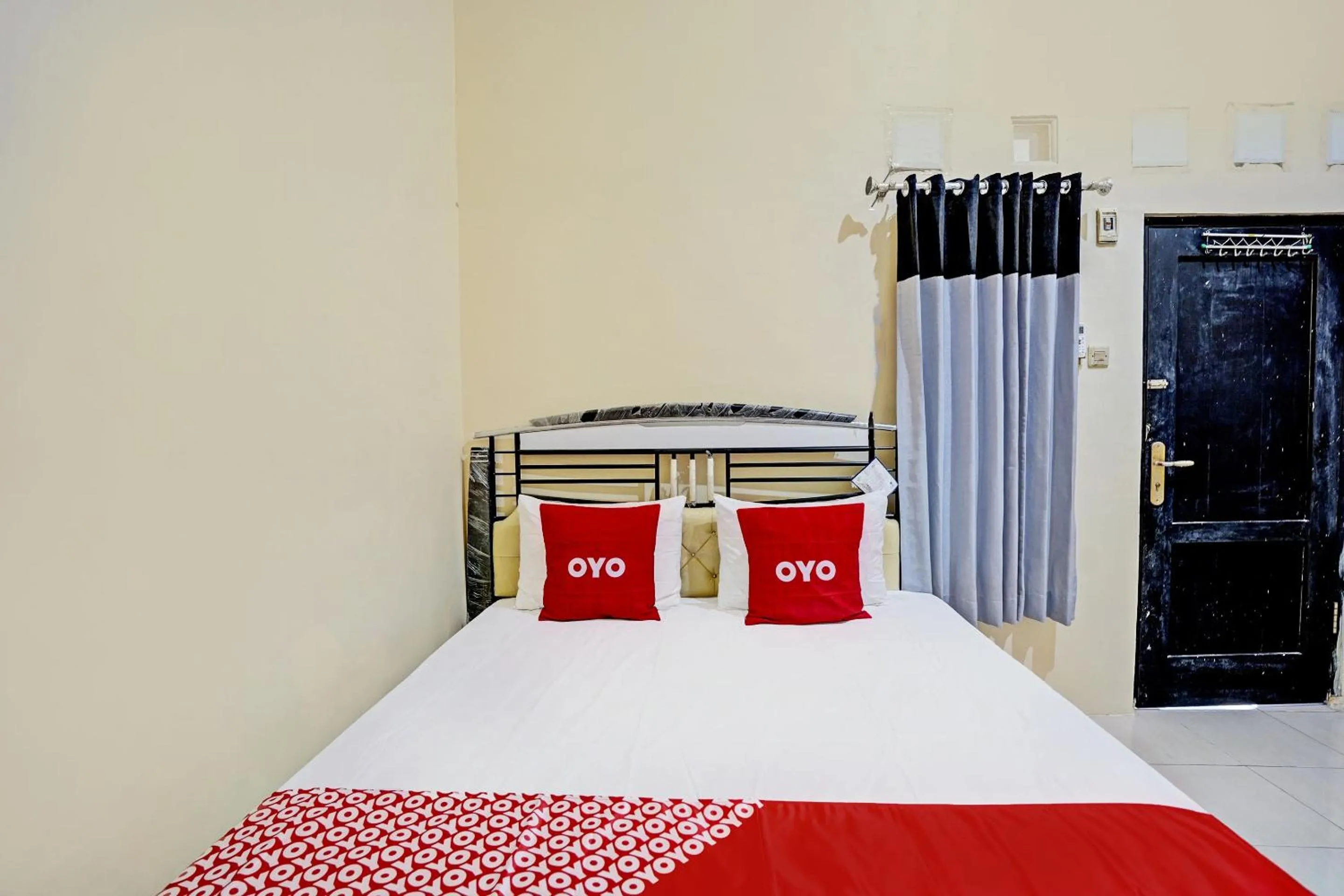 Bedroom, Bed in OYO Life 93032 Maju Mapan Homestay Syariah