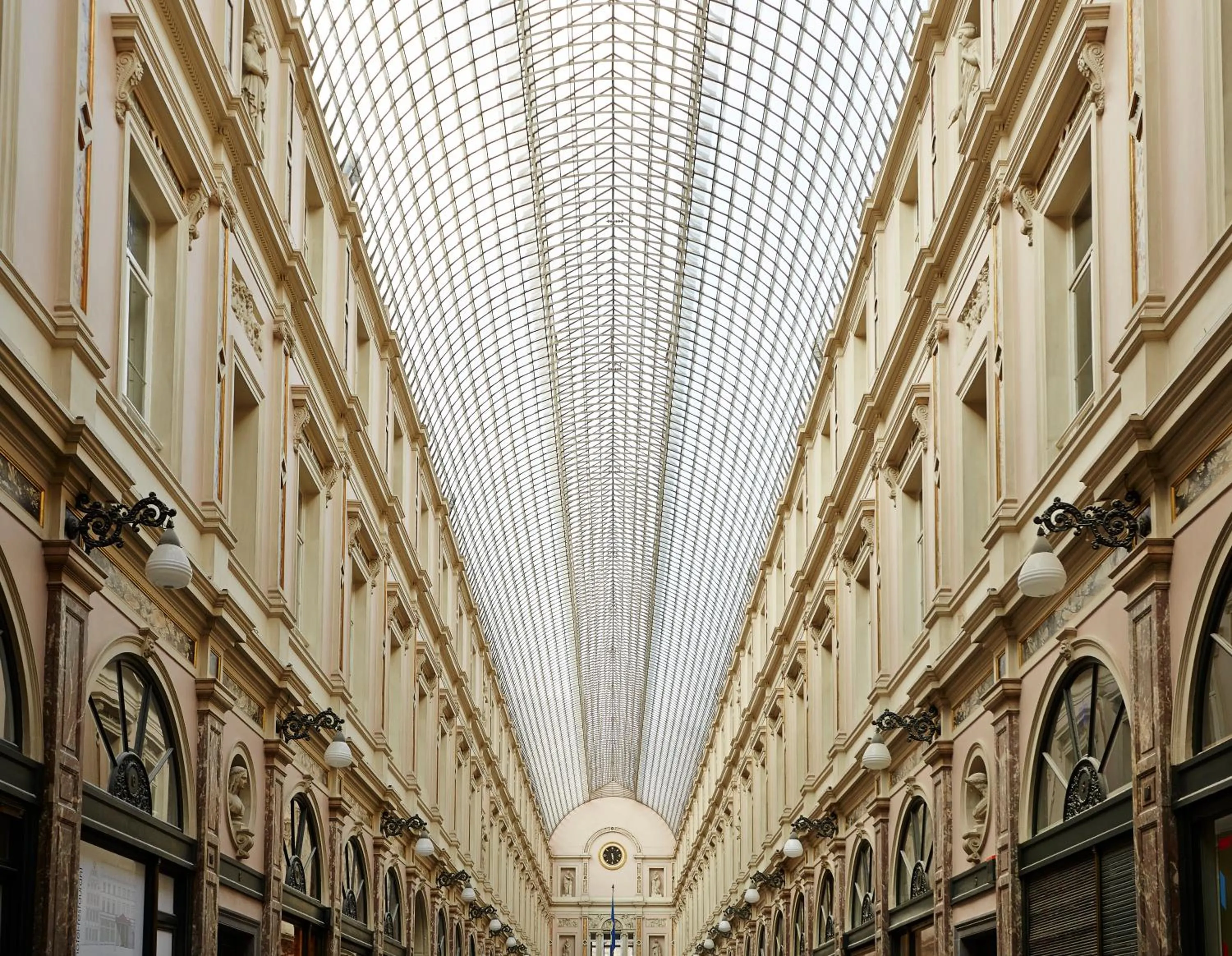 Facade/entrance in Hotel des Galeries