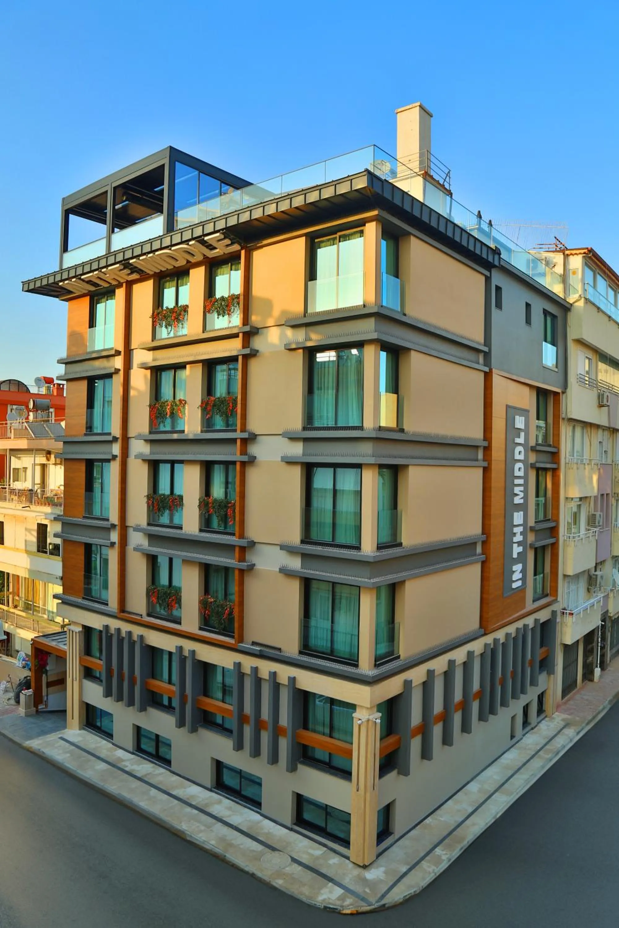 Property building in İn The Middle Hotel