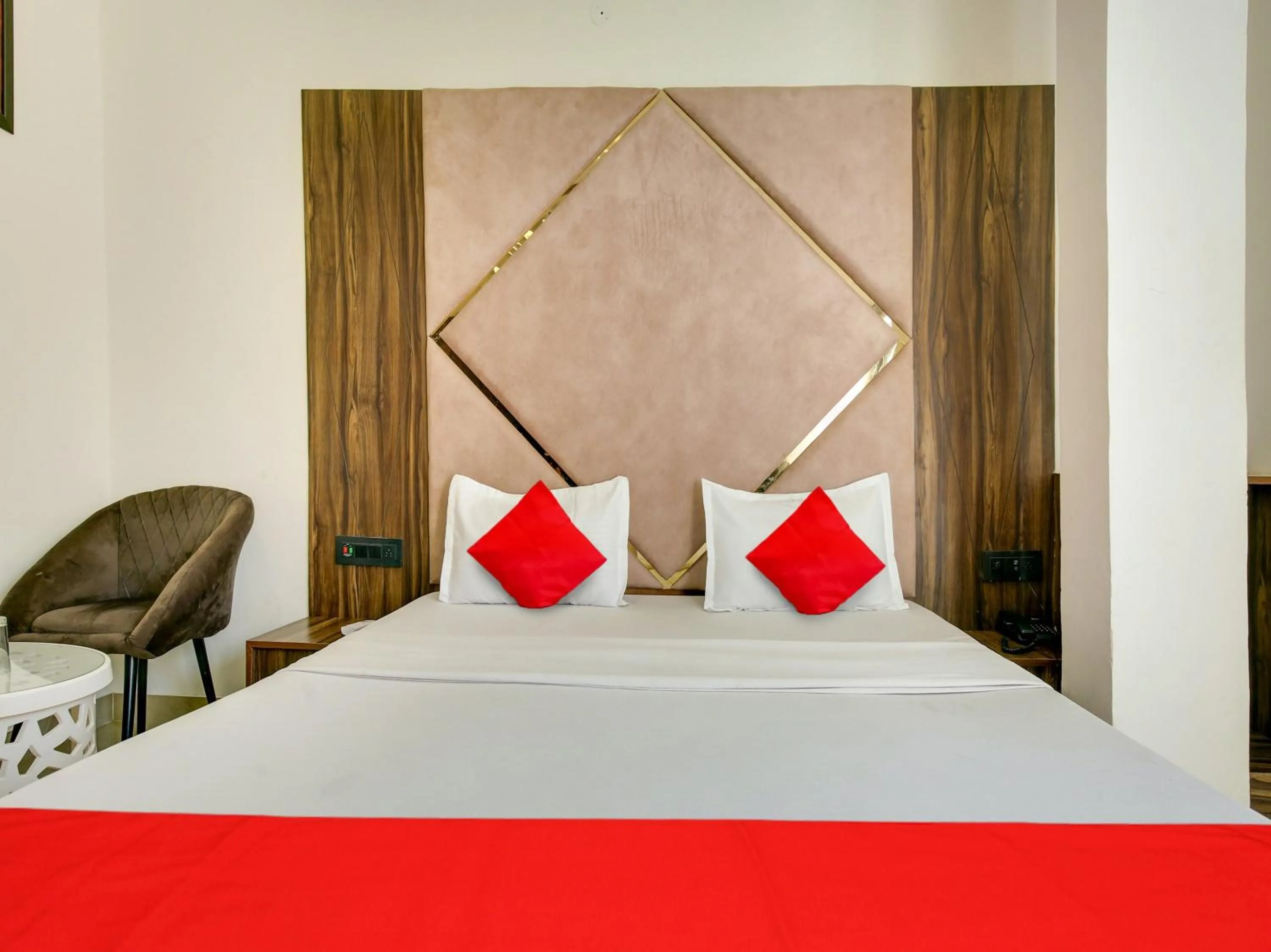 Bedroom, Bed in Hotel Kaushalya Royal