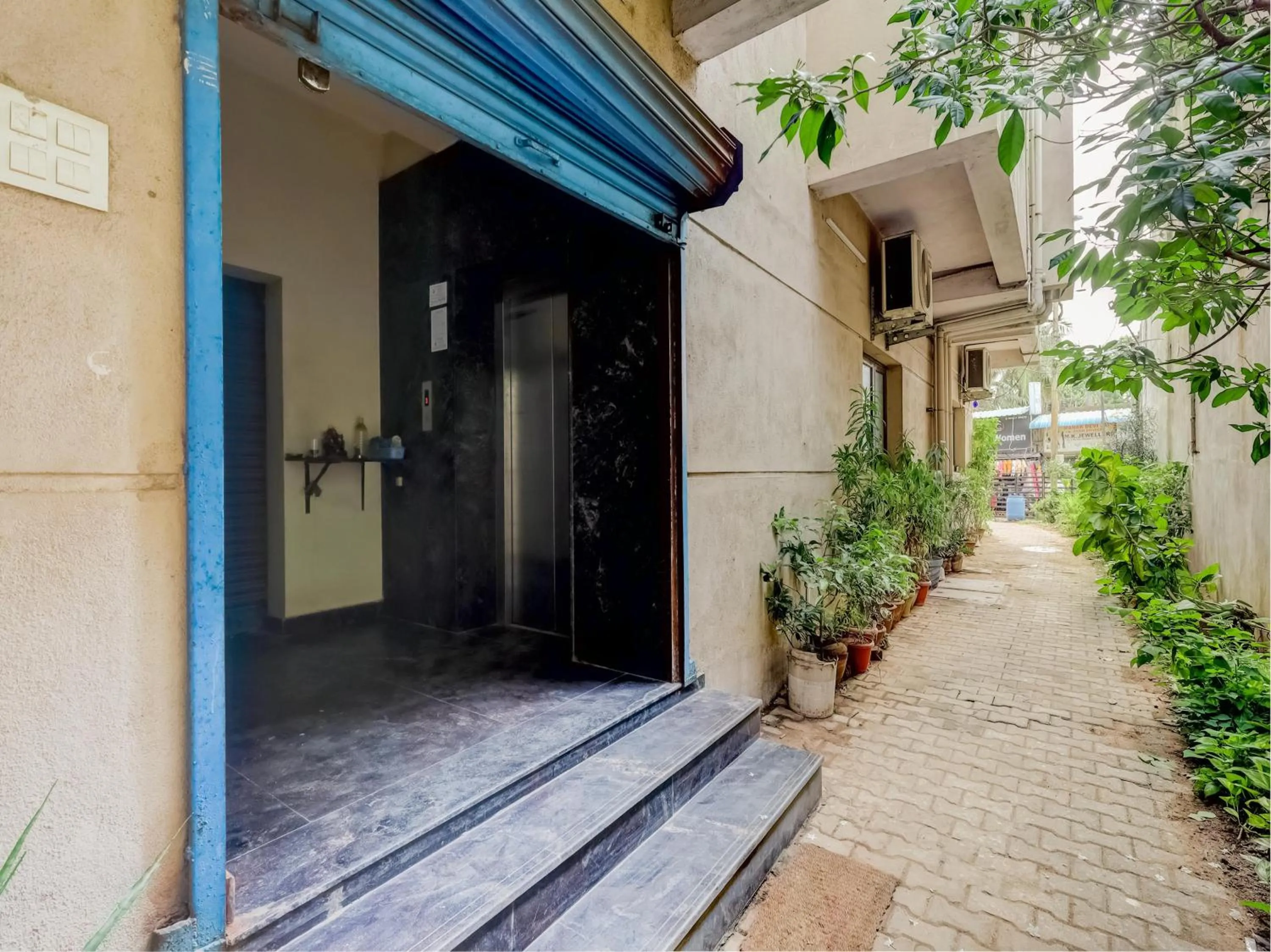 Lobby or reception in Hotel O Jayam Residency