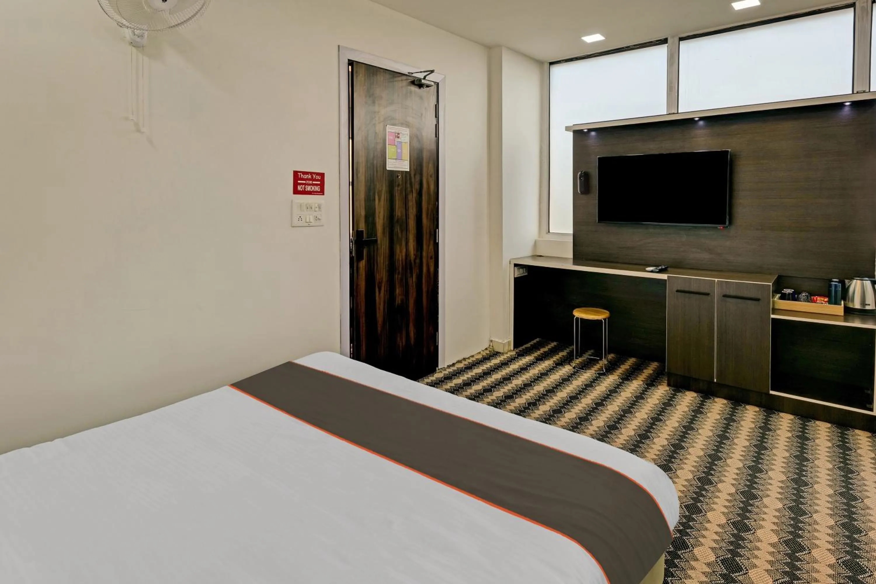 Bedroom, Bed in Hotel O The Kings