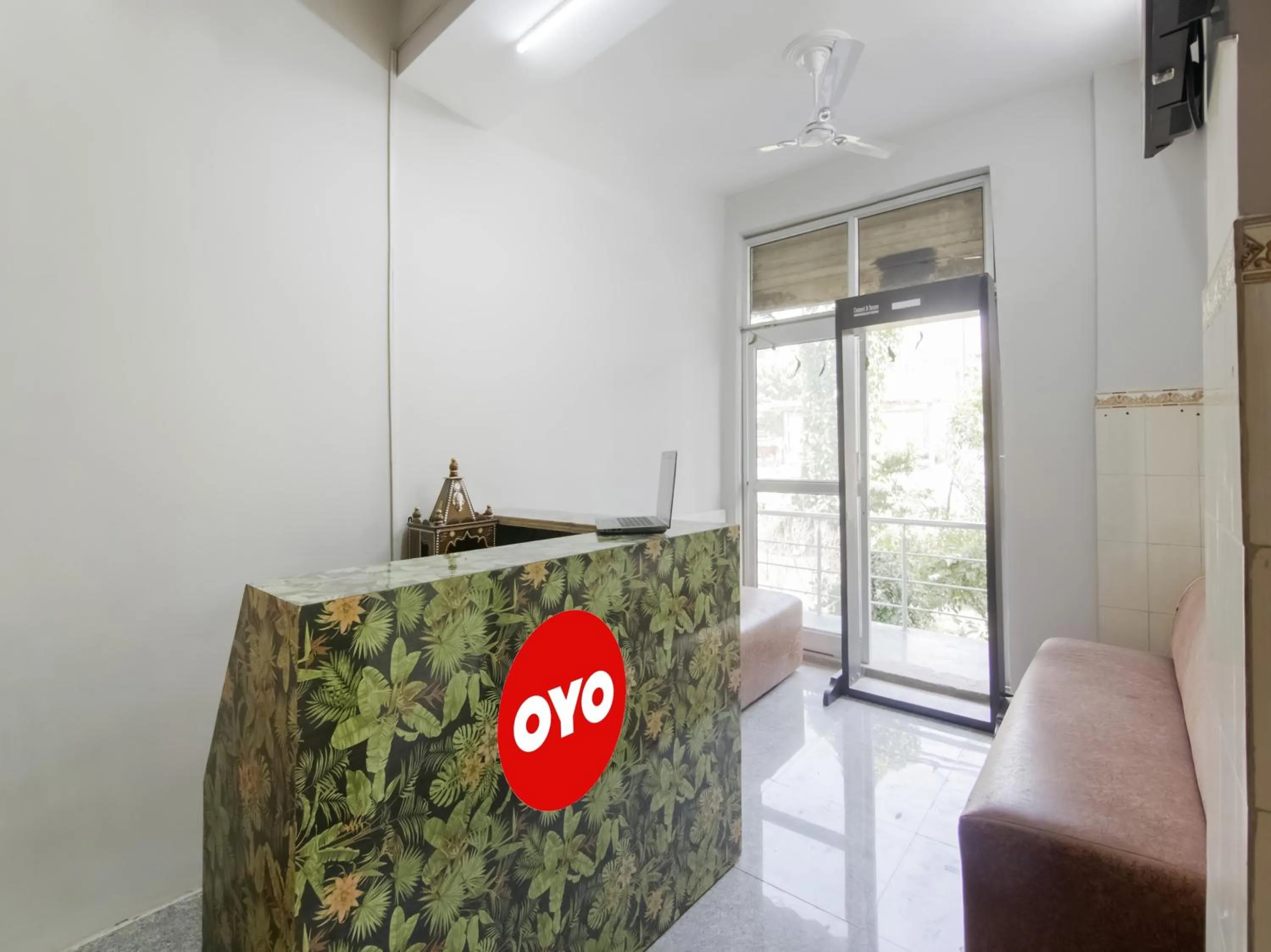 Lobby or reception in Hotel O Red Rose