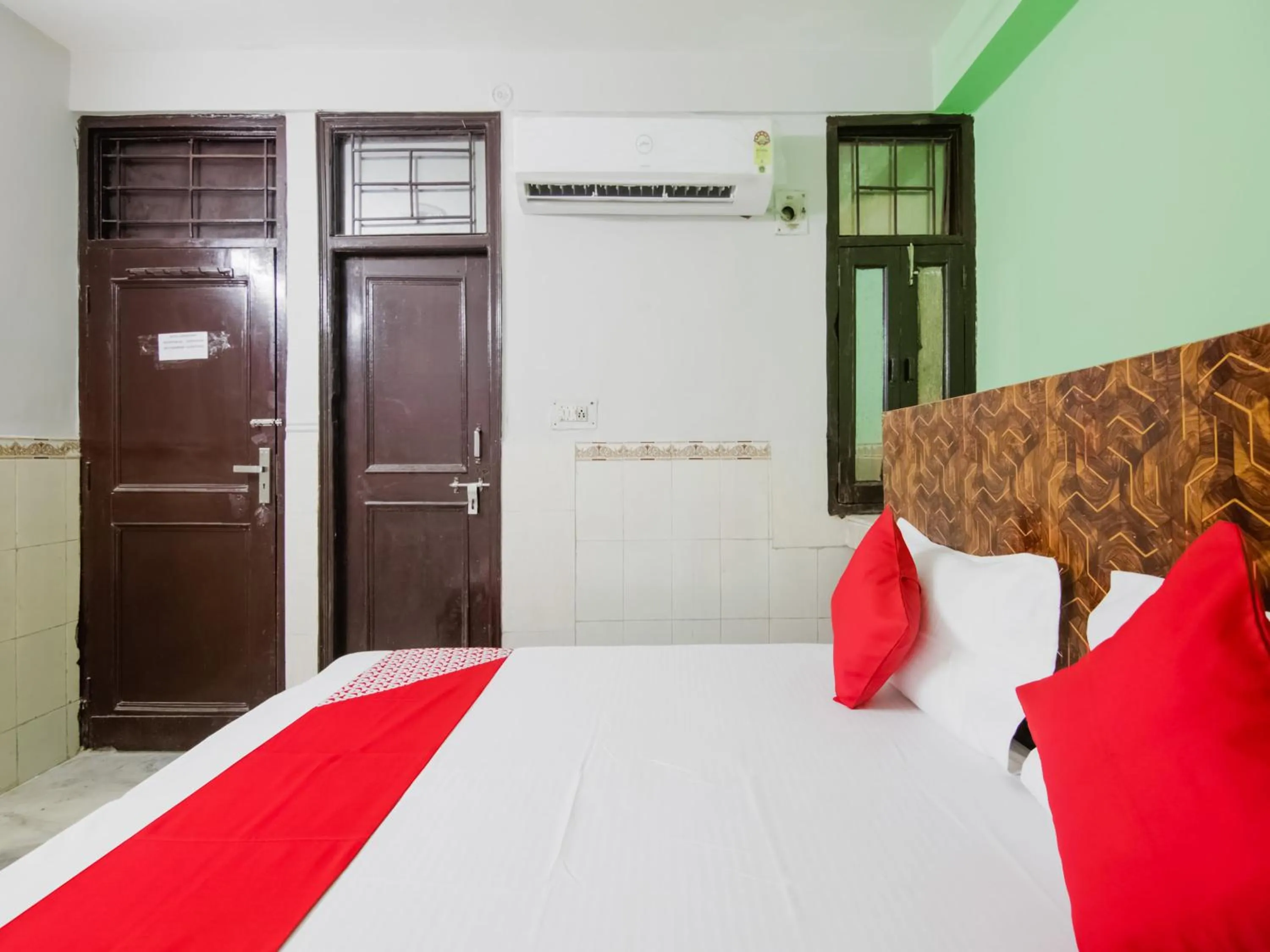 Bedroom, Bed in Hotel O Red Rose