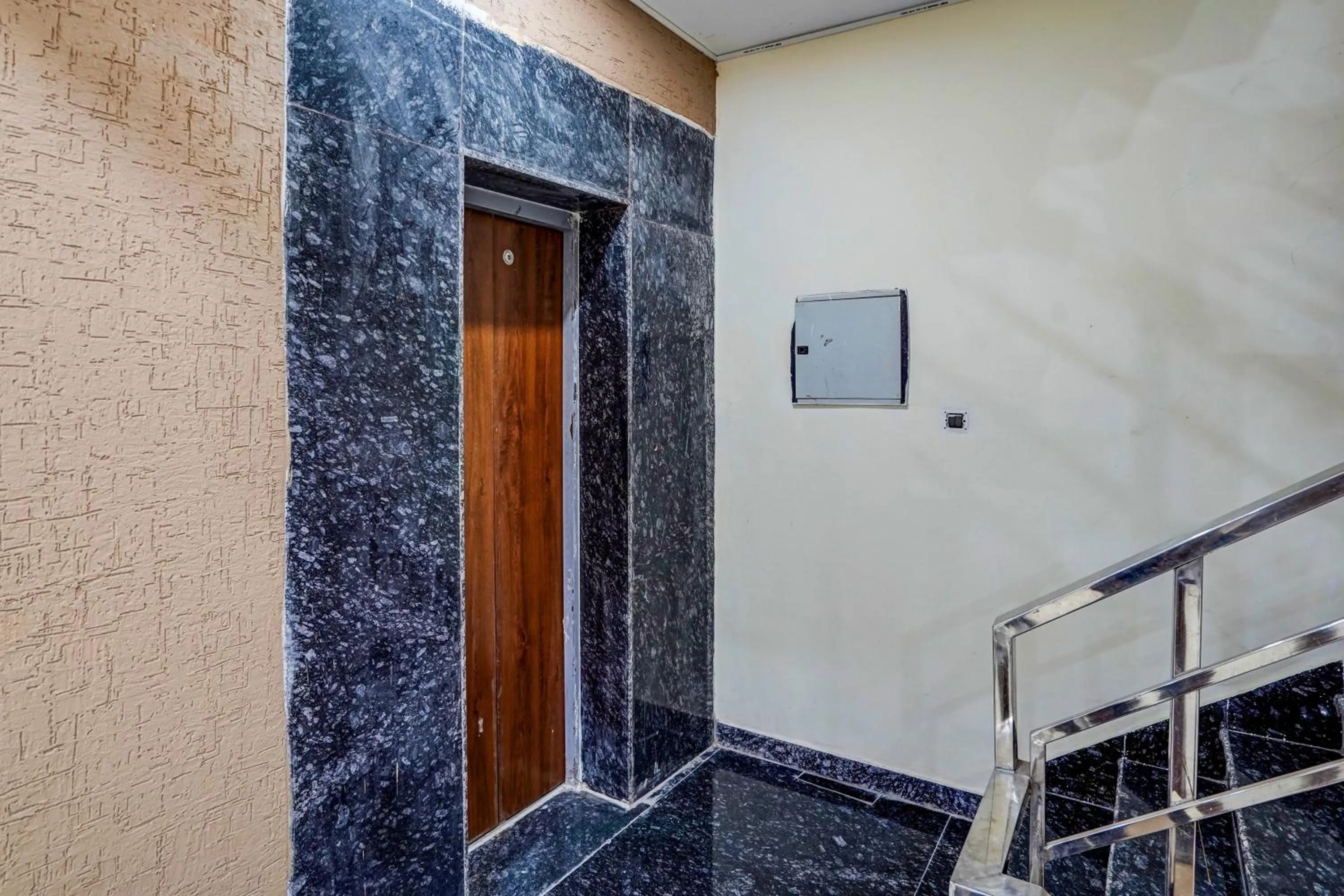 Lobby or reception in OYO Collection O DM 45